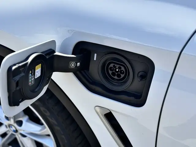 BMW X3 view 7
