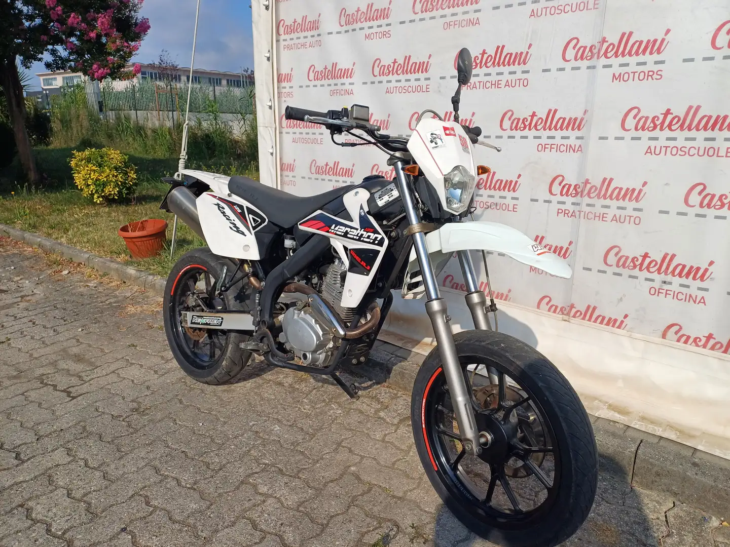 Rieju Marathon RIEJU MARATHON MOTARD A.C 125 2017 Blanc - 1
