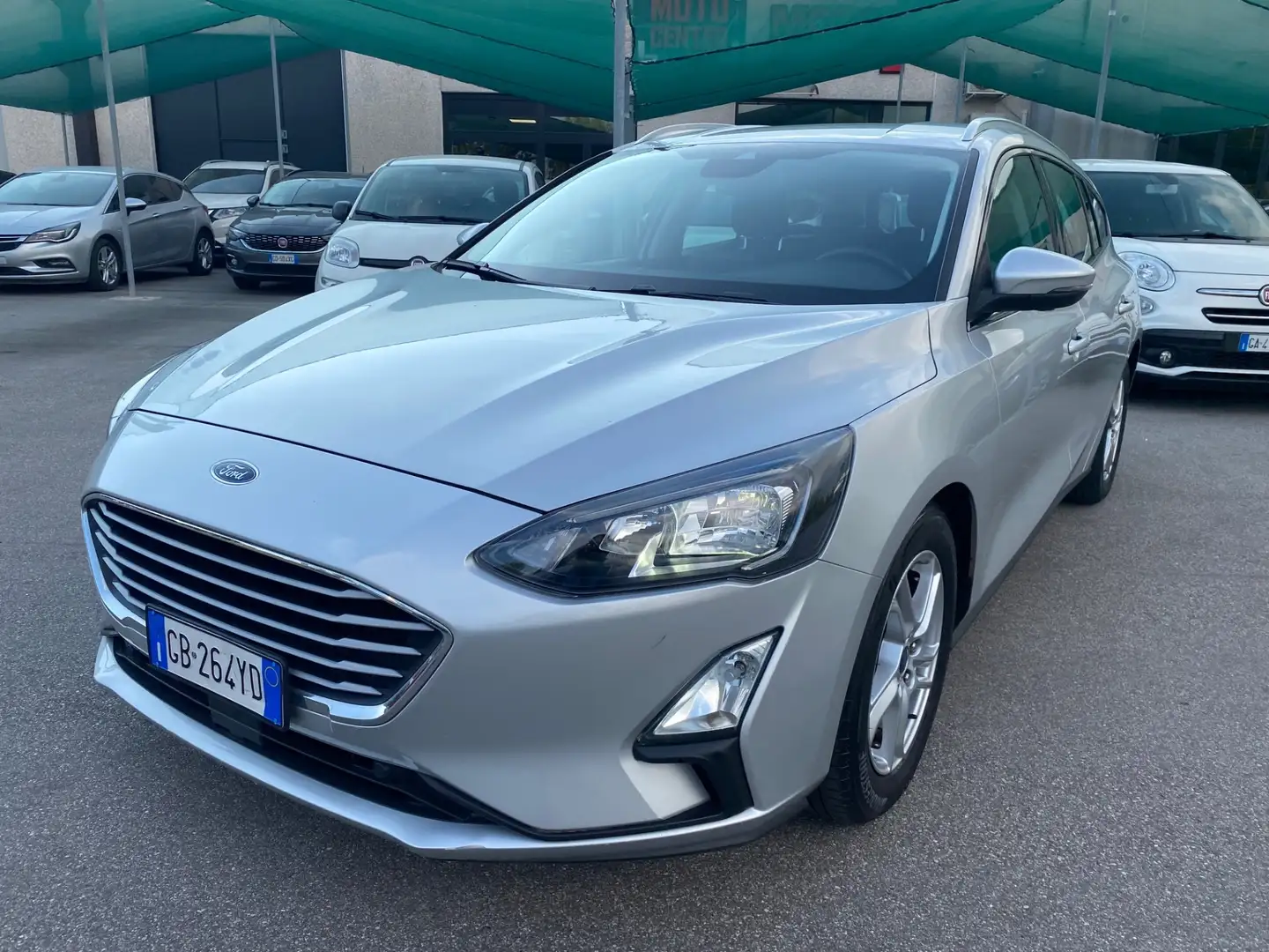Ford Focus 1.5 EcoBlue 120 CV automatico SW Business Co-Pilot Grigio - 1