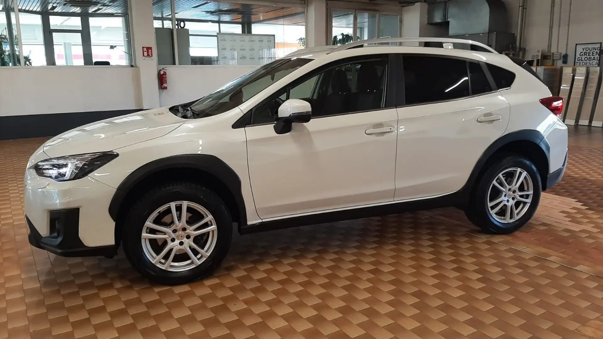 Subaru XV XV 1.6i Style lineartronic my19 Bianco - 1