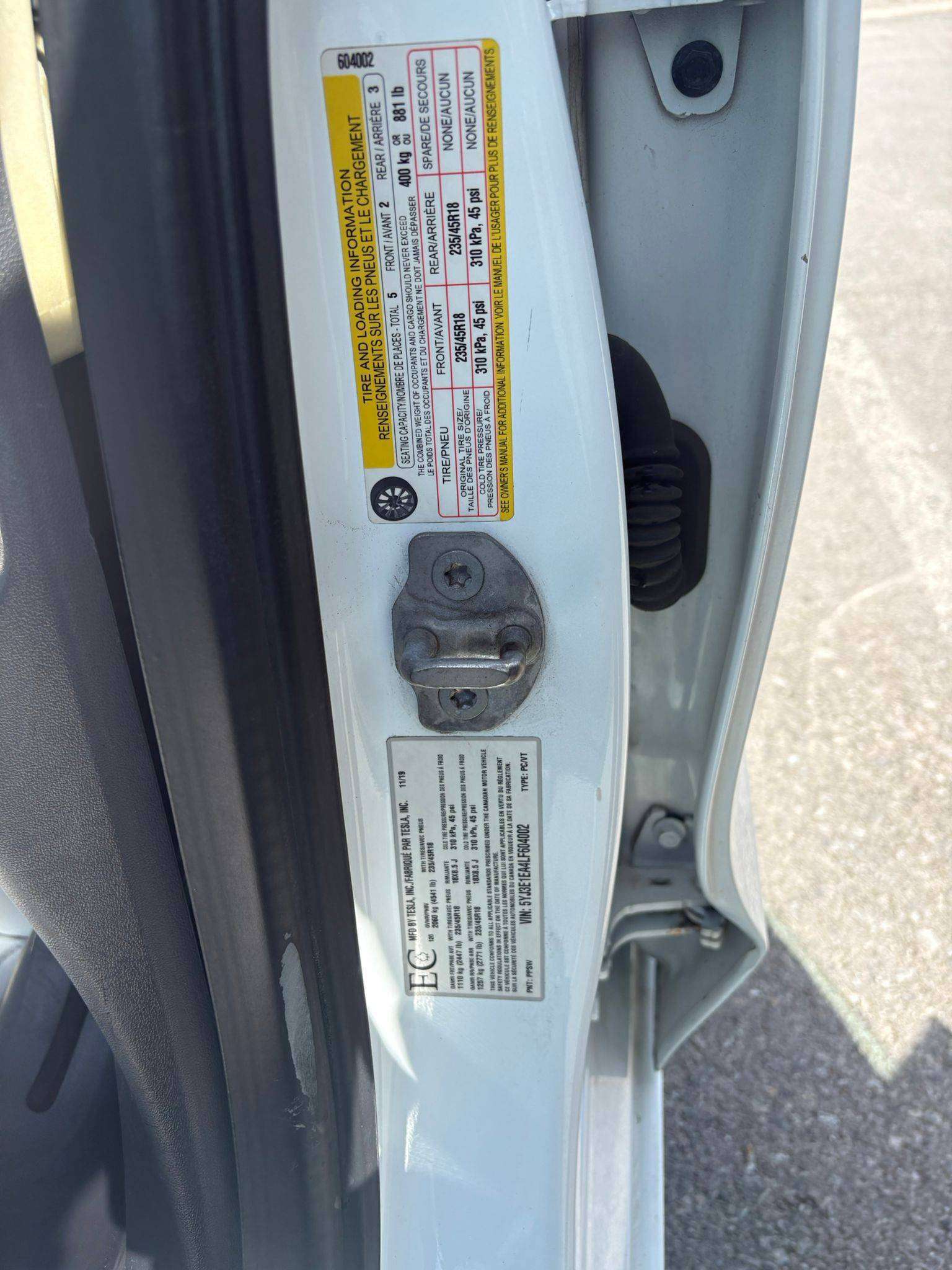 2020 Tesla Model 3 Standard Range Plus thumb 6