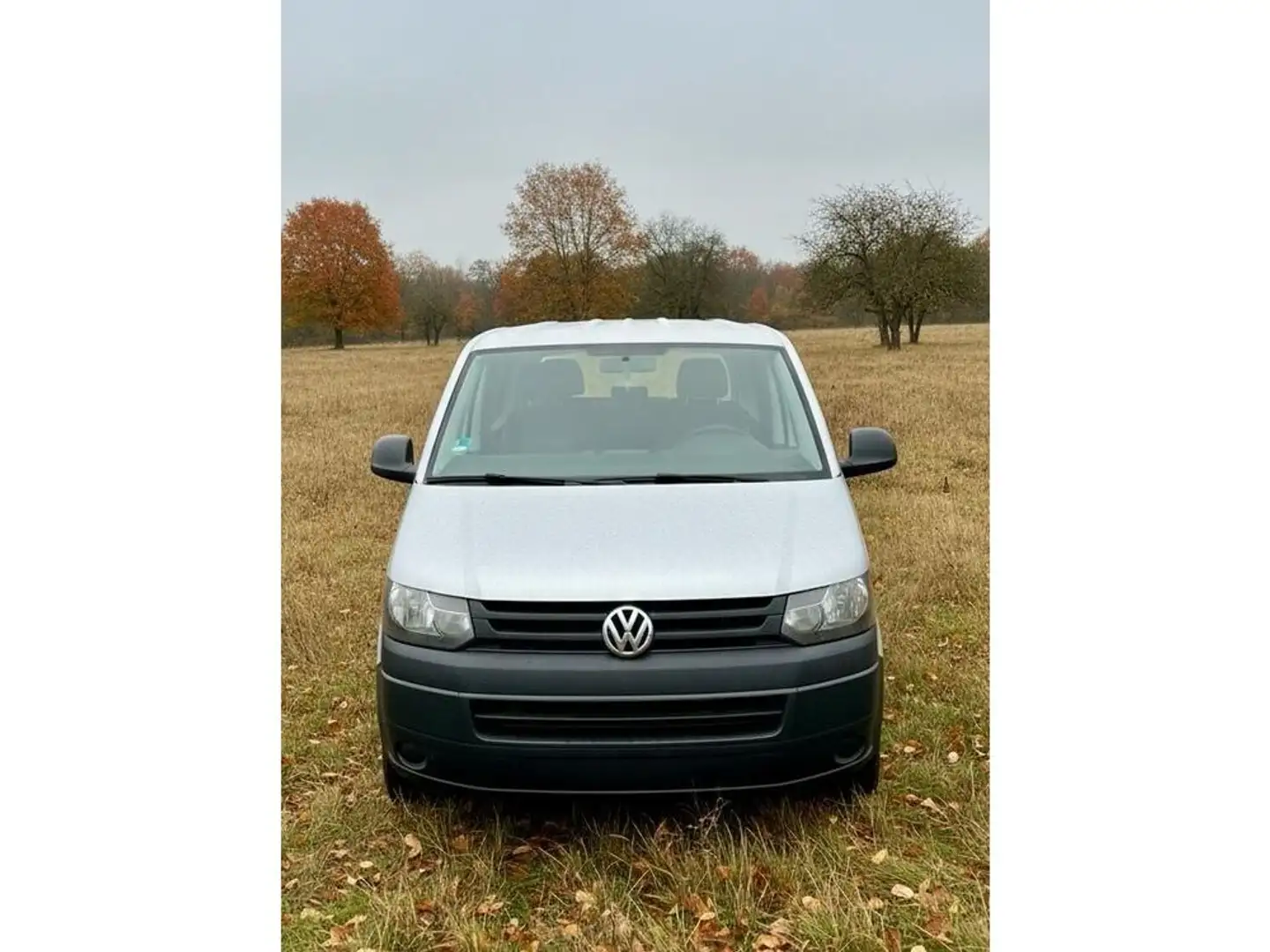 Volkswagen T5 Kombi 2,0 TDI Vermittlungsverkauf ! Silber - 2
