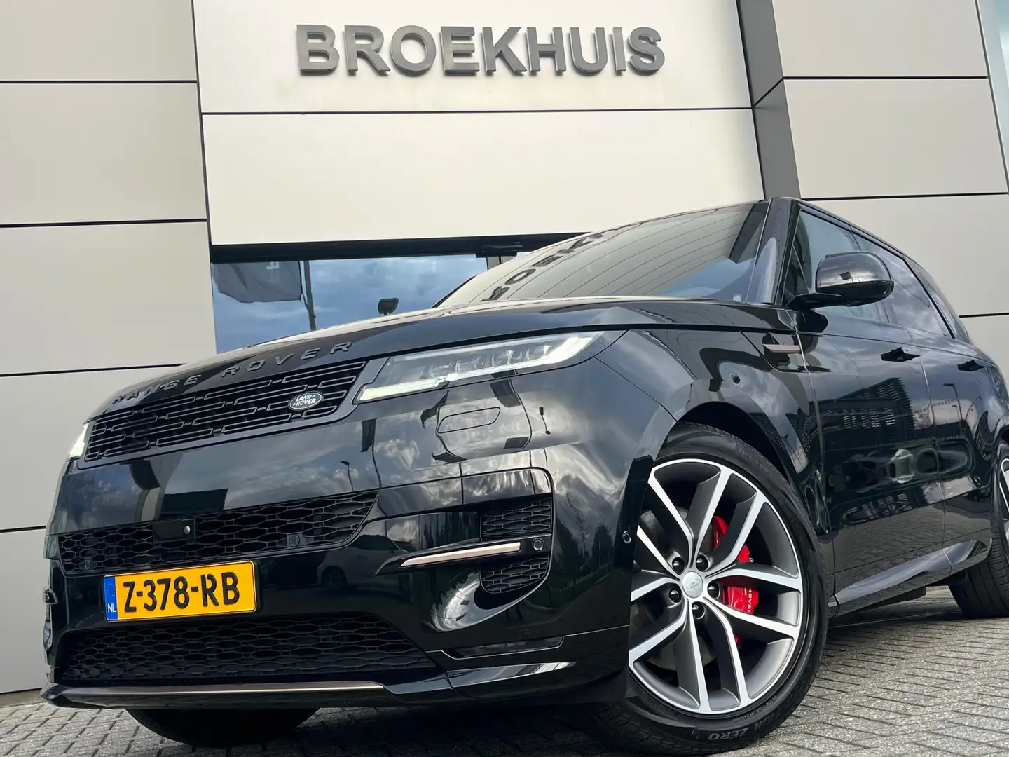 Land Rover Range Rover Sport P460e Dynamic SE | 22 Inch | Elektrische trekhaak Zwart - 2