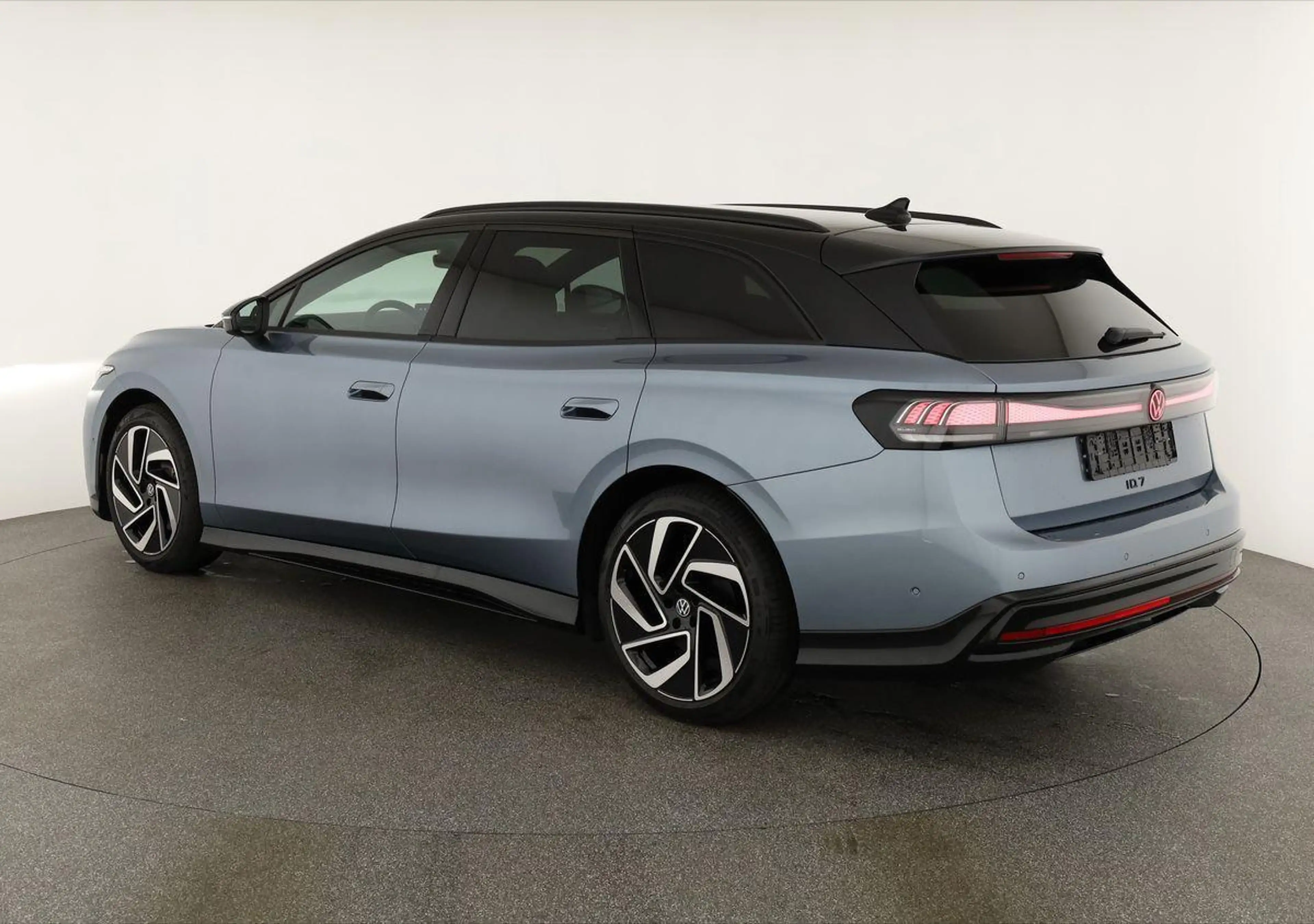 Volkswagen ID.7 Pro 210 kW Tourer Black, HuD, IQ.Light, IQ.Driv... — photo 3