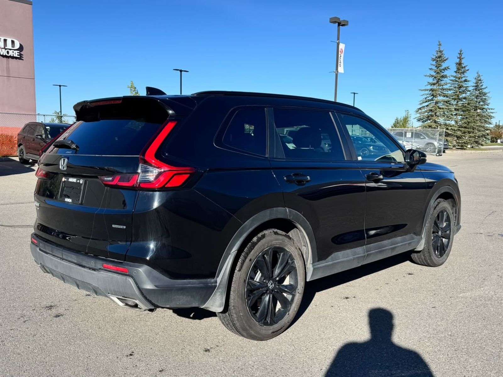 2026 Honda CR-V Touring: Leather, Sunroof, Loaded! — photo 1