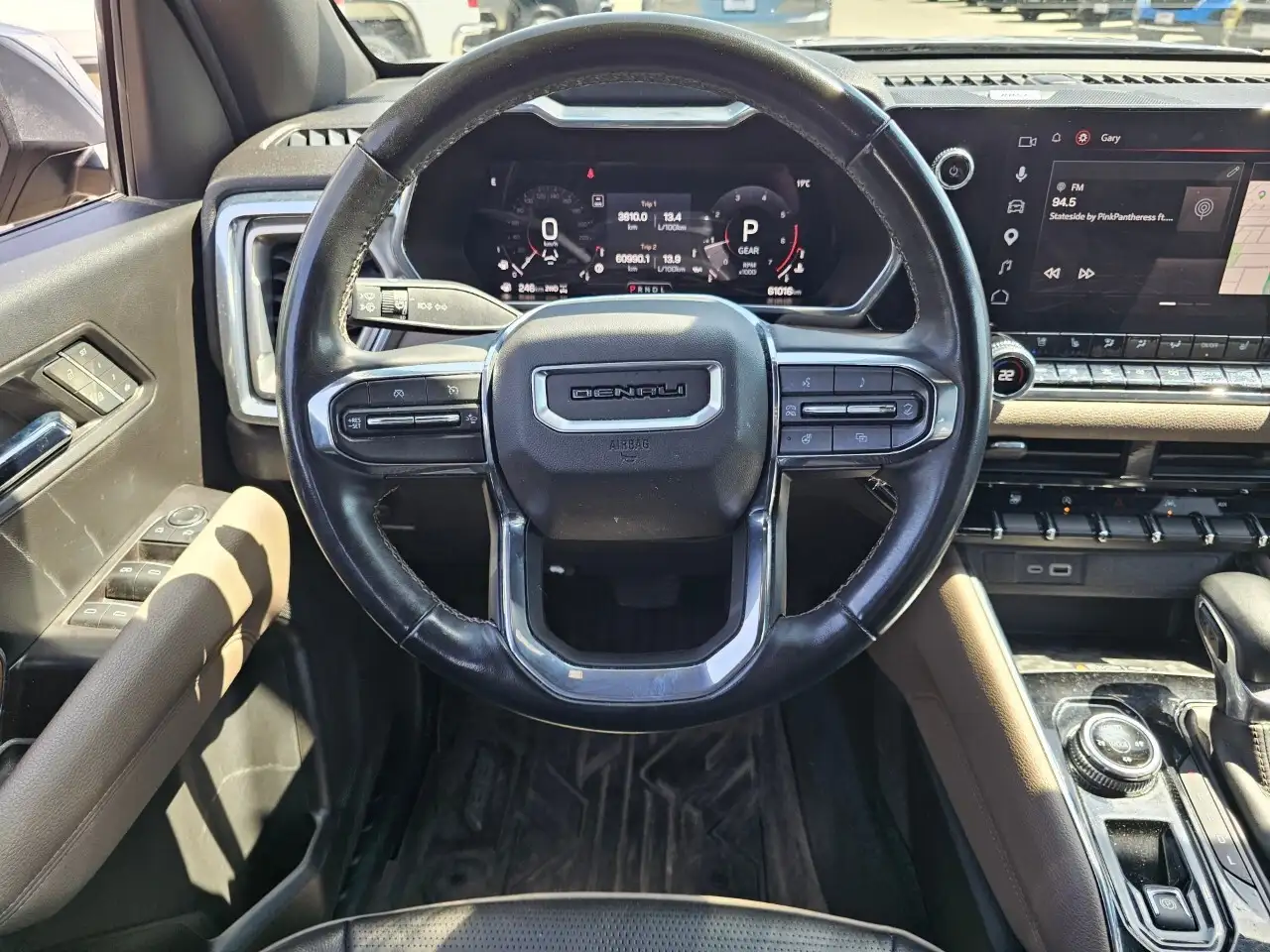 GMC Canyon снимка GMC Canyon