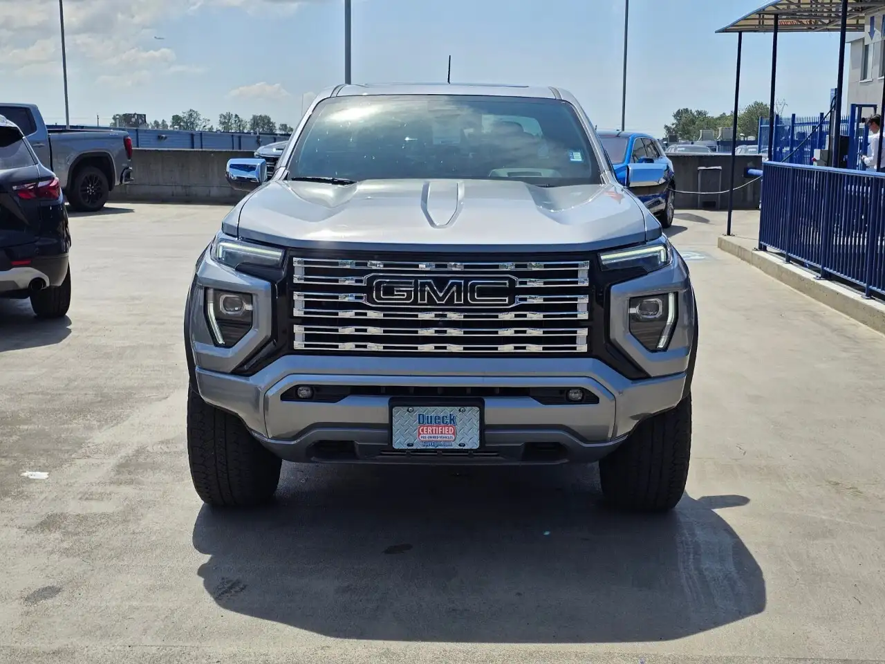 GMC Canyon снимка GMC Canyon
