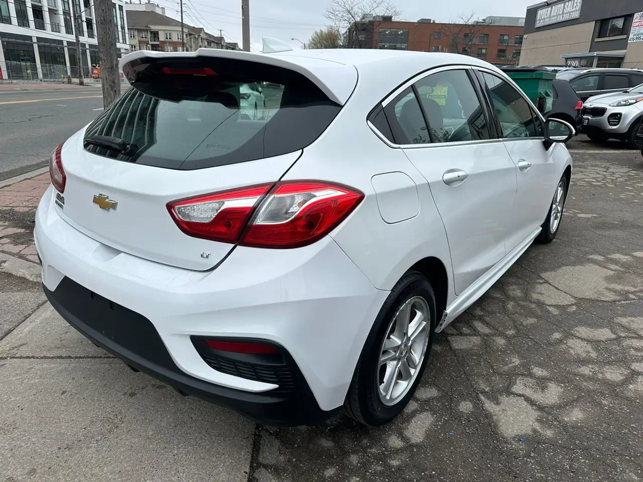 Chevrolet Cruze снимка Chevrolet Cruze