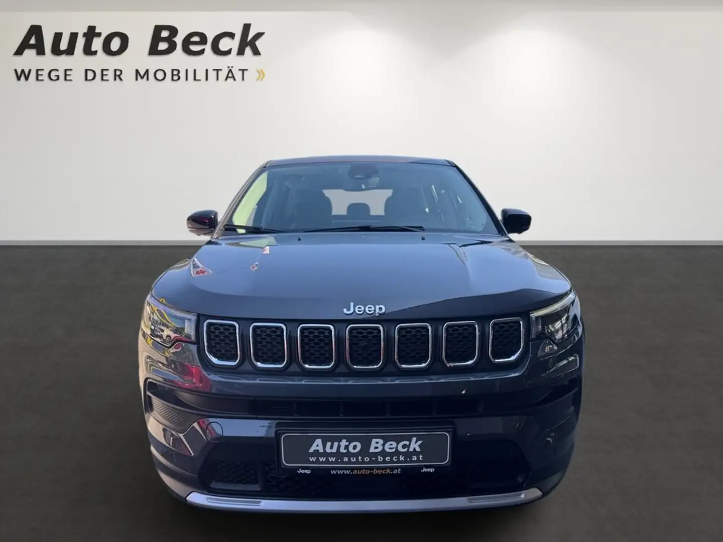 Jeep Compass 1,5 Altitude Mild-Hybrid FWD Grau - 2