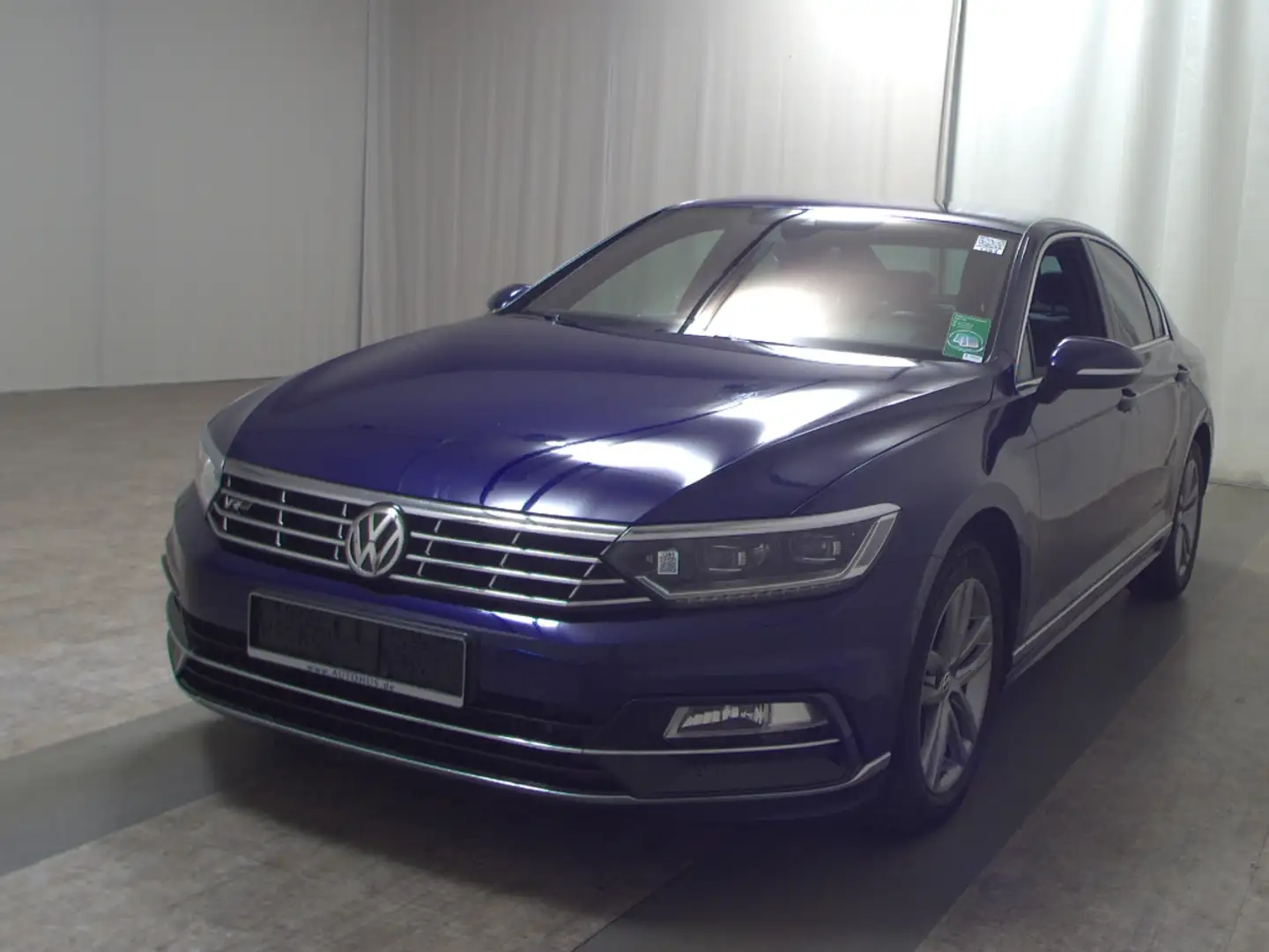 Volkswagen Passat 2.0 TDI BMT Highline AHK Navi ACC R-Line Blau - 2