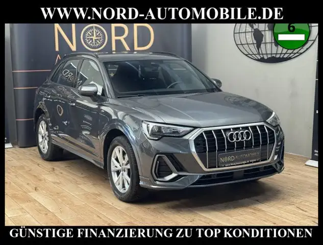 Audi Q3 main image