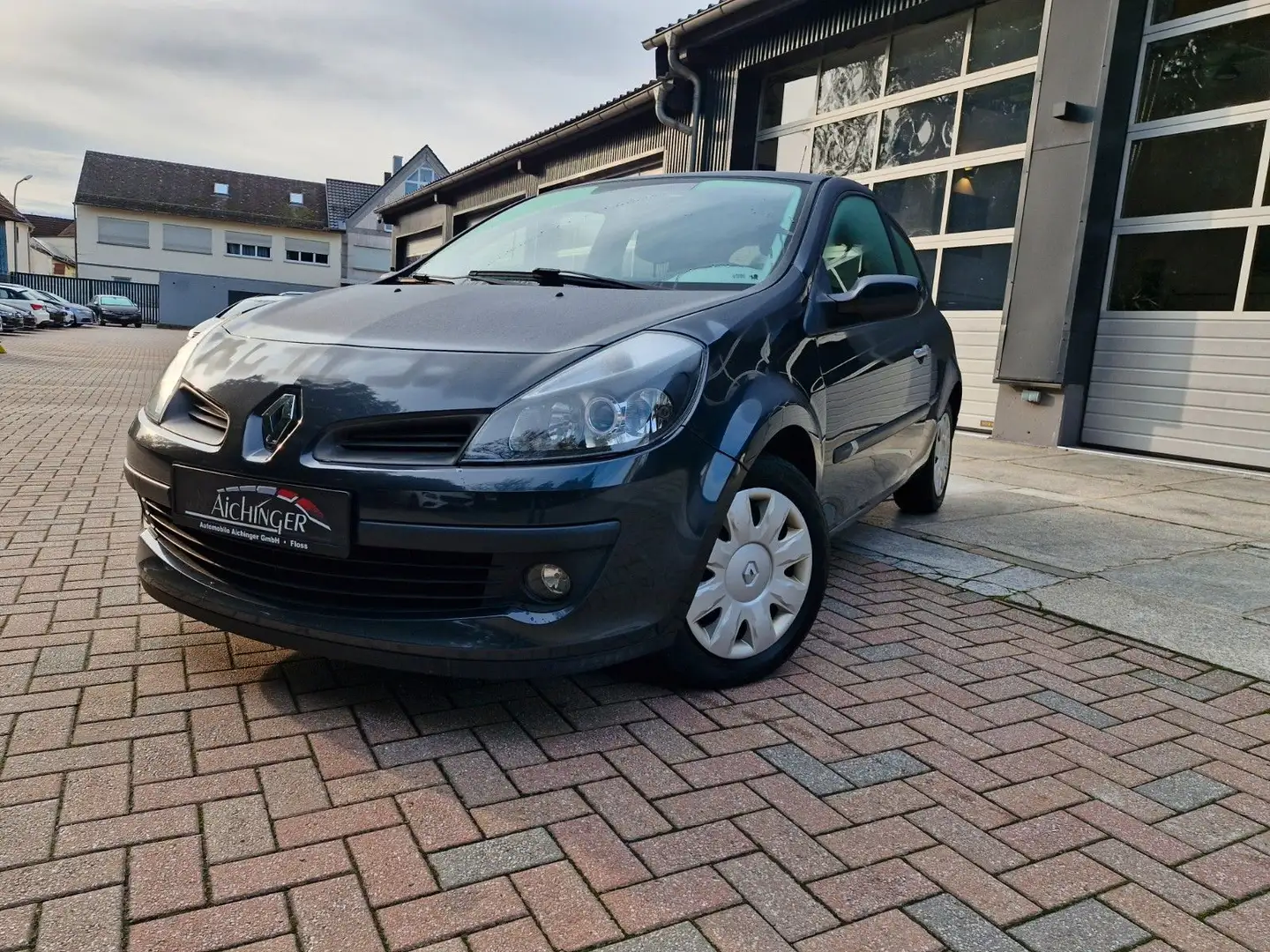 Renault Clio III Edition Dynamique Ahk  8 Fach Klima Blau - 1