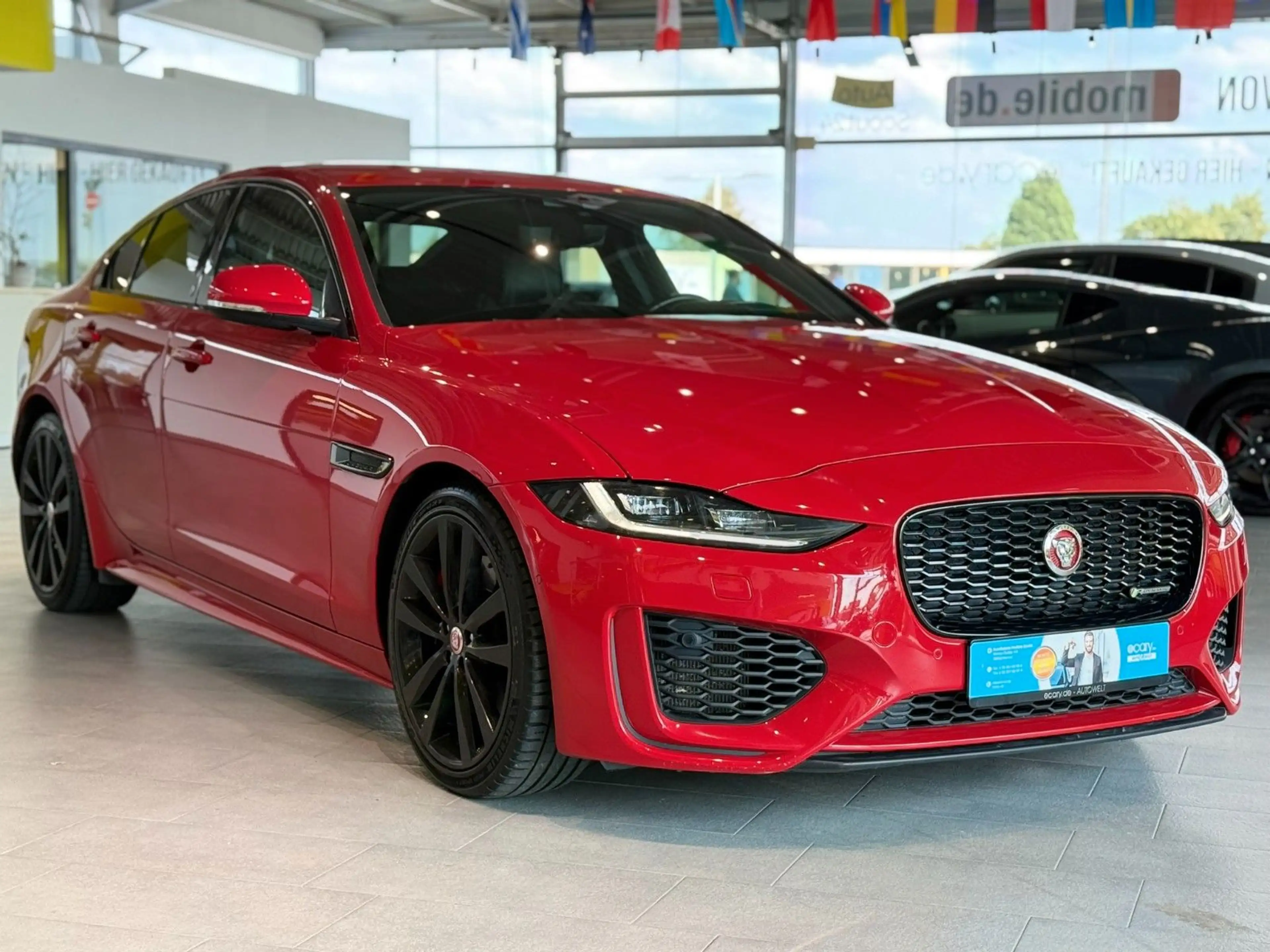 Jaguar XE R-Dynamic SE*HUD*360°*Meridian*Vollleder* — photo 10