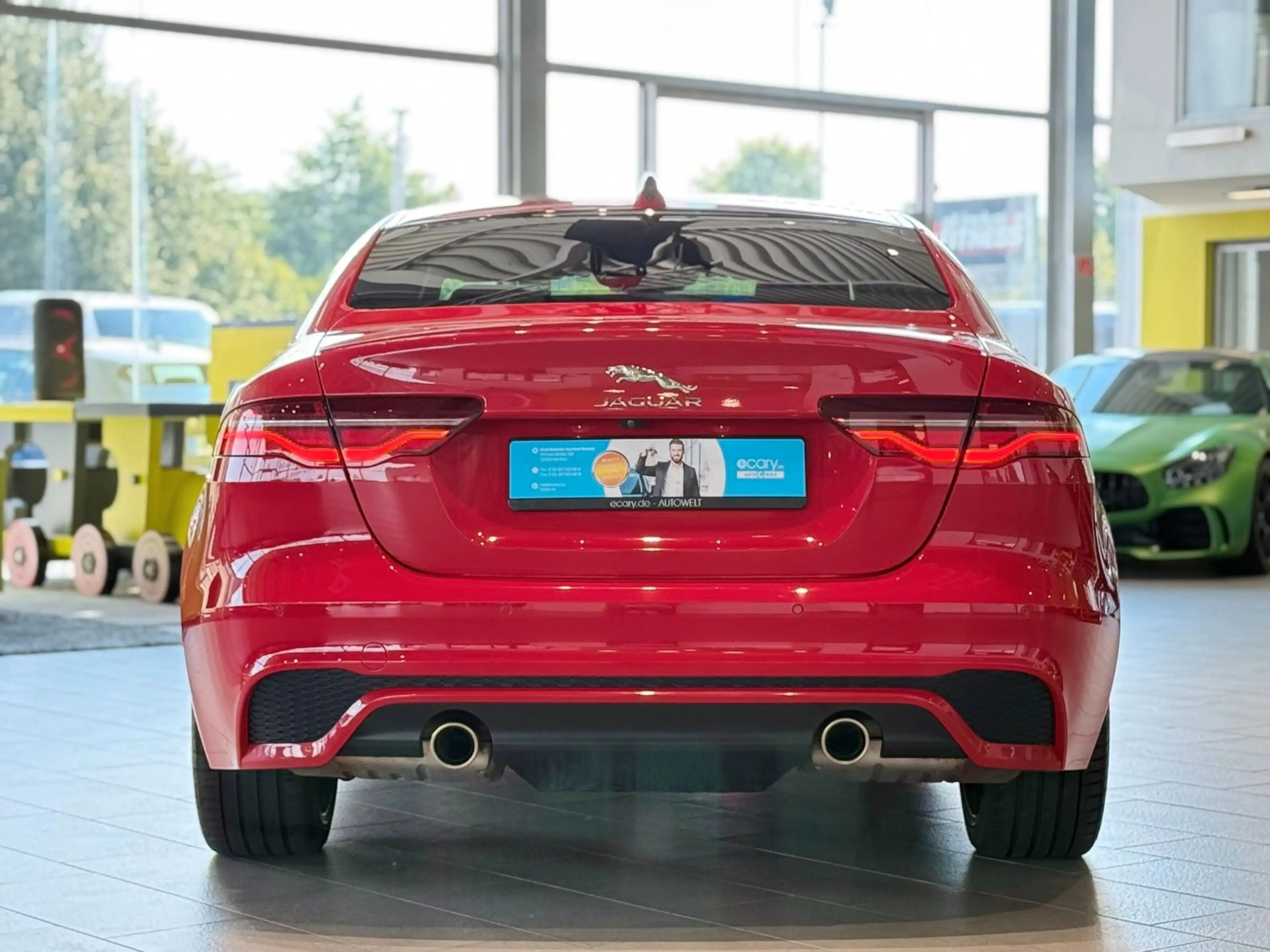 Jaguar XE R-Dynamic SE*HUD*360°*Meridian*Vollleder* — photo 6