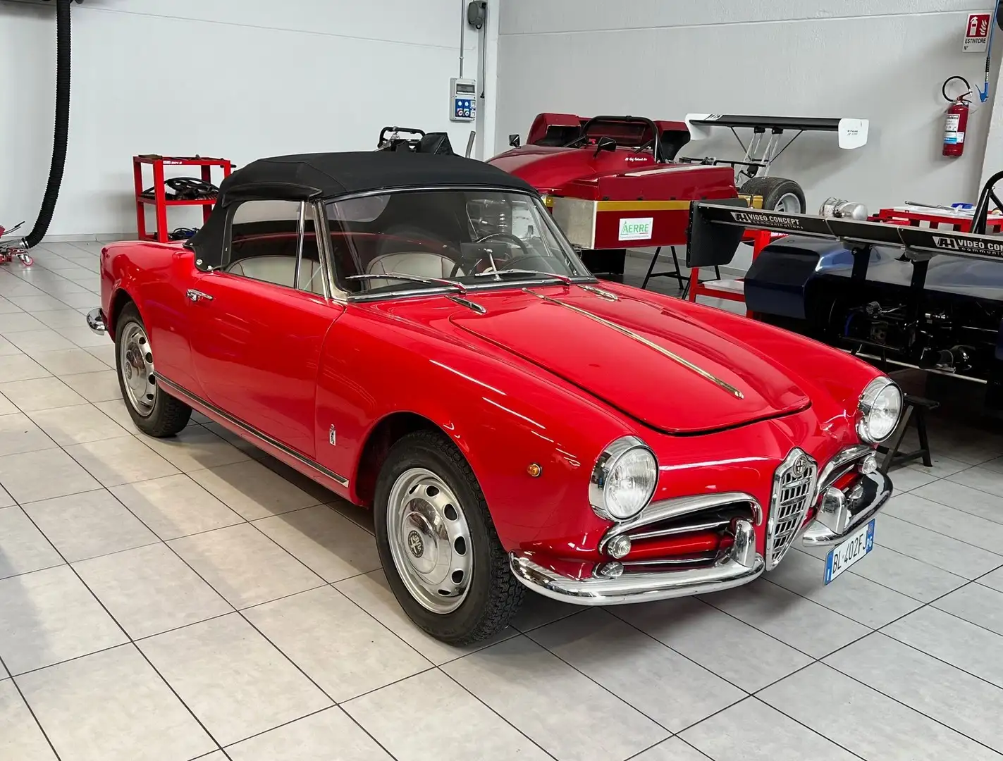 Alfa Romeo Giulietta Spider Veloce - 1