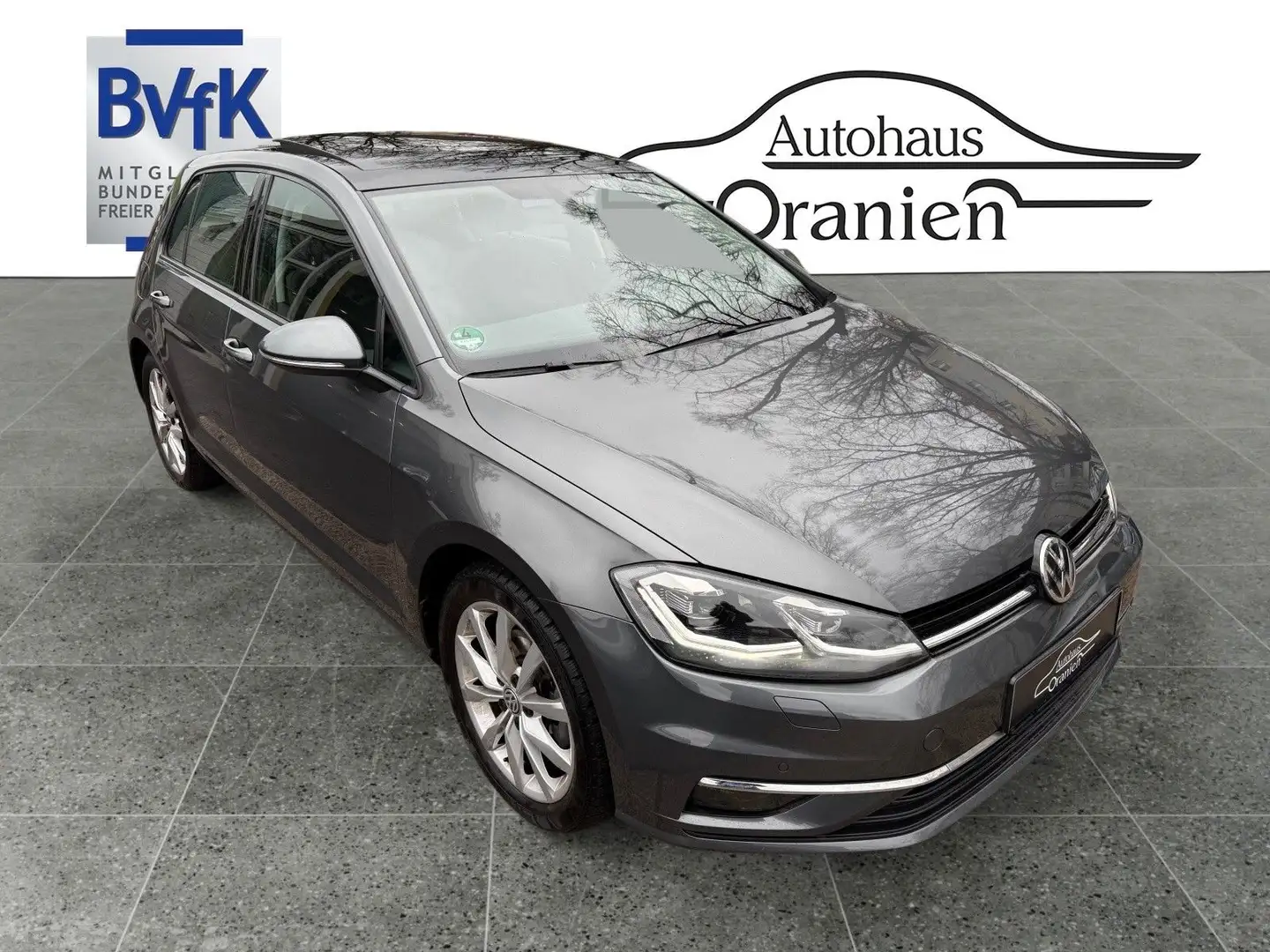 Volkswagen Golf VII Lim. Comfortline BMT,SSD+KLIMA Gris - 1