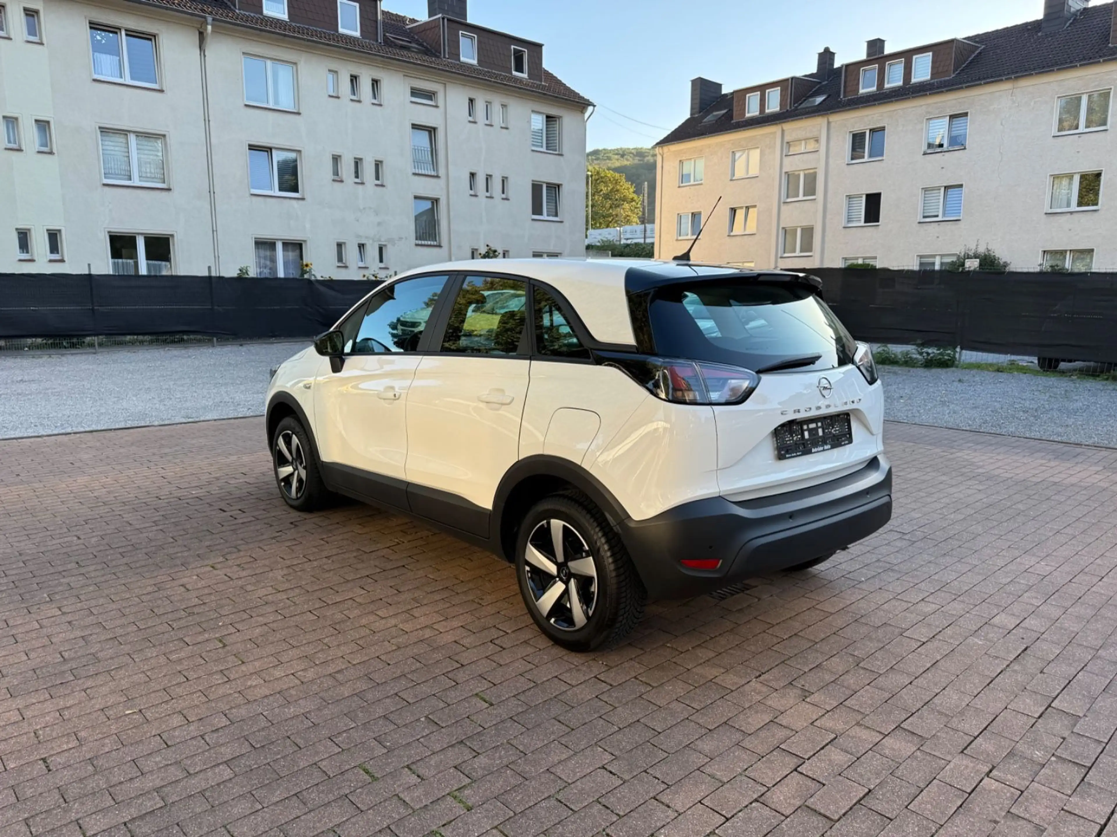 Opel Crossland X TÜV Inspektion NEU — photo 7