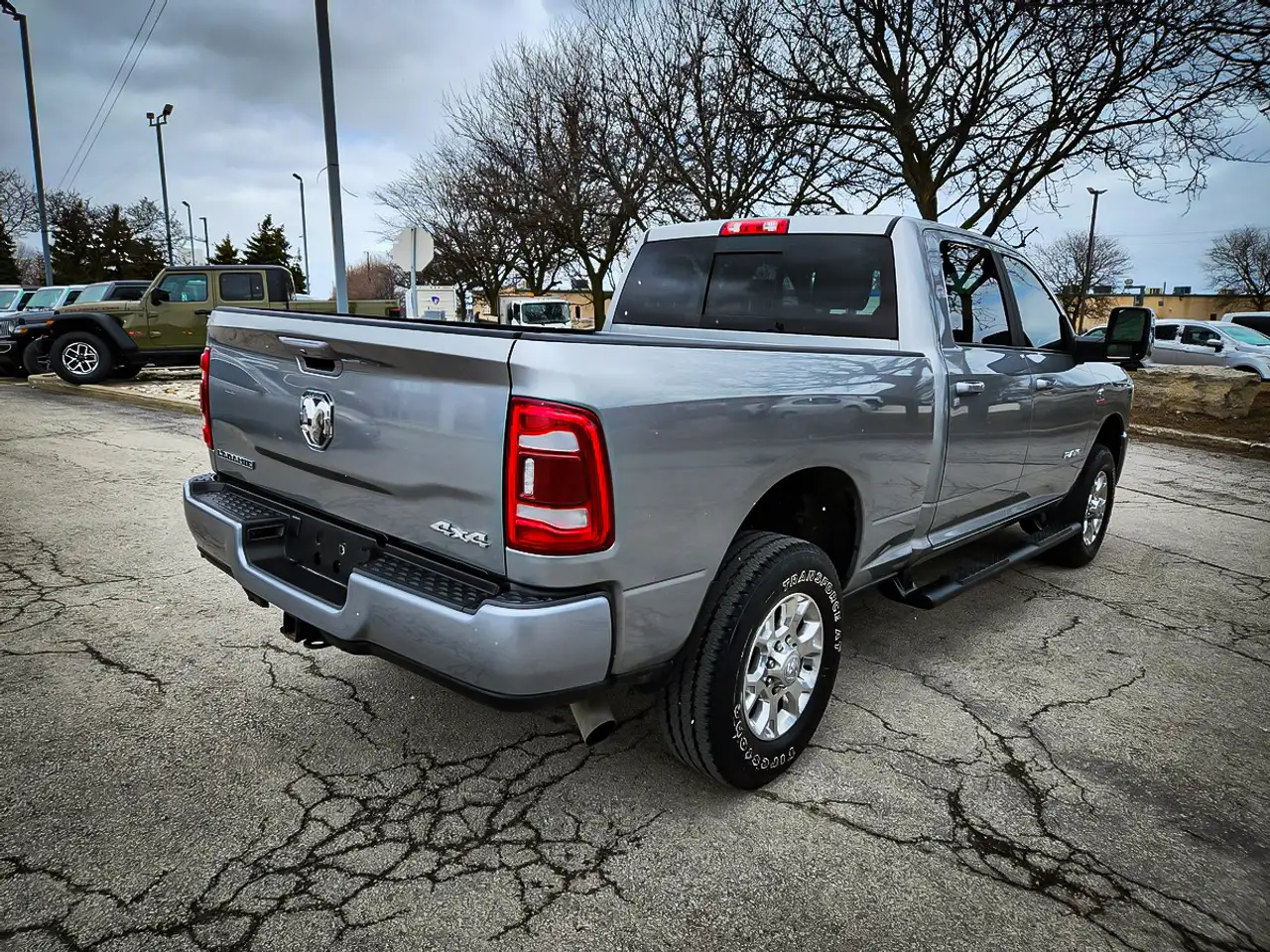 RAM 3500 снимка RAM 3500