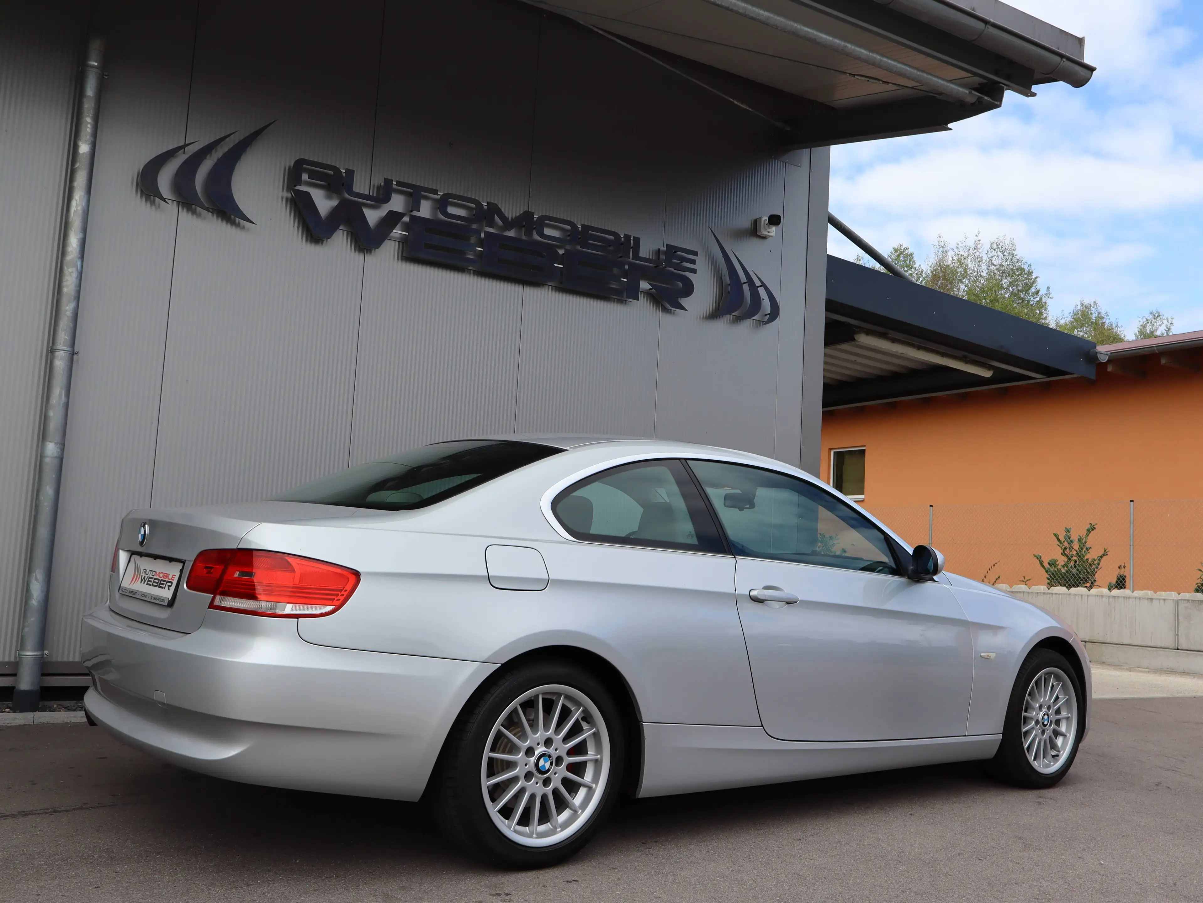 BMW 325 i Coupe *LEDER*XENON*EL.GLASSCHIEBEDACH*SHZ* — photo 3