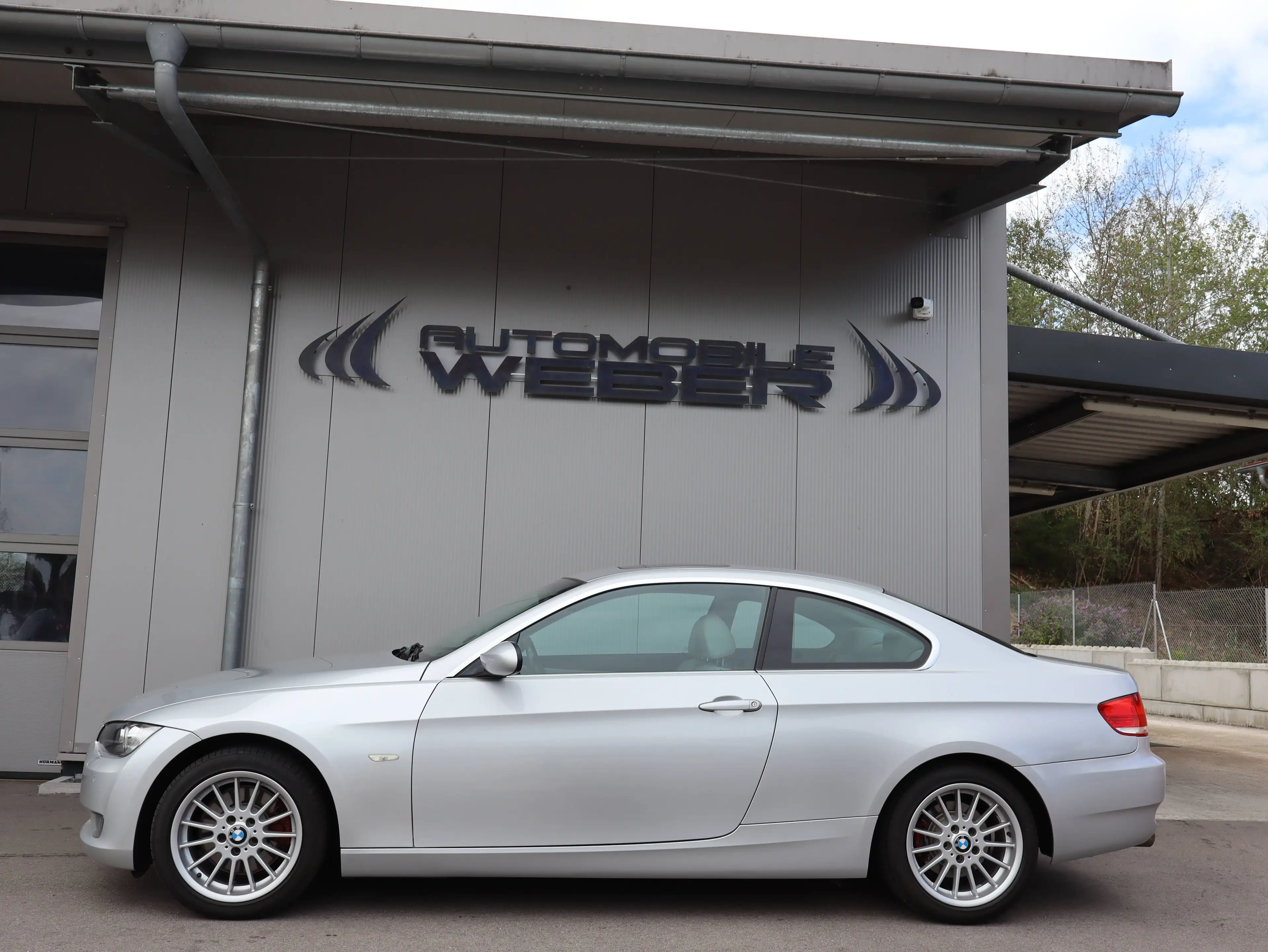 BMW 325 i Coupe *LEDER*XENON*EL.GLASSCHIEBEDACH*SHZ* — photo 6