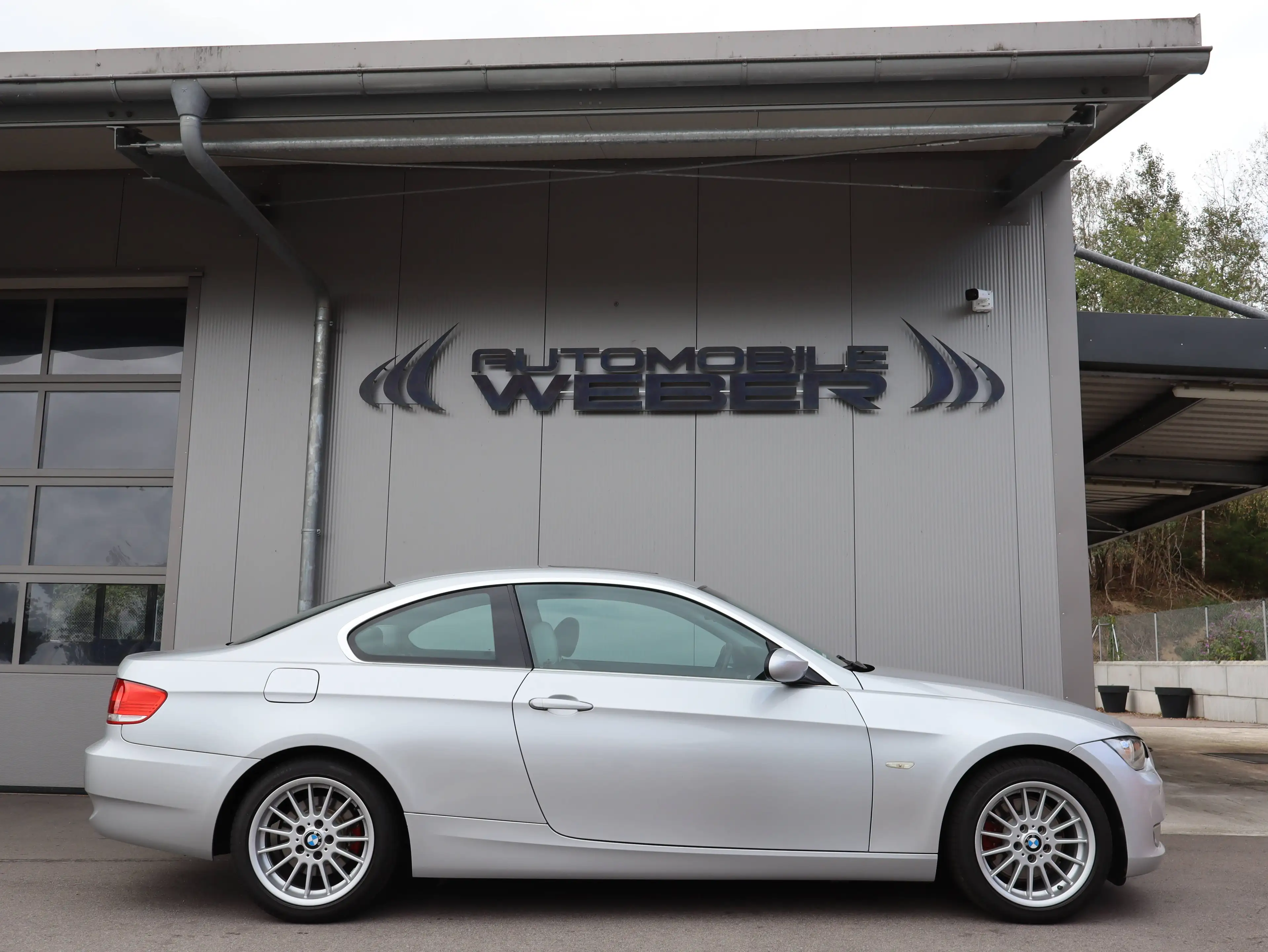 BMW 325 i Coupe *LEDER*XENON*EL.GLASSCHIEBEDACH*SHZ* — photo 2