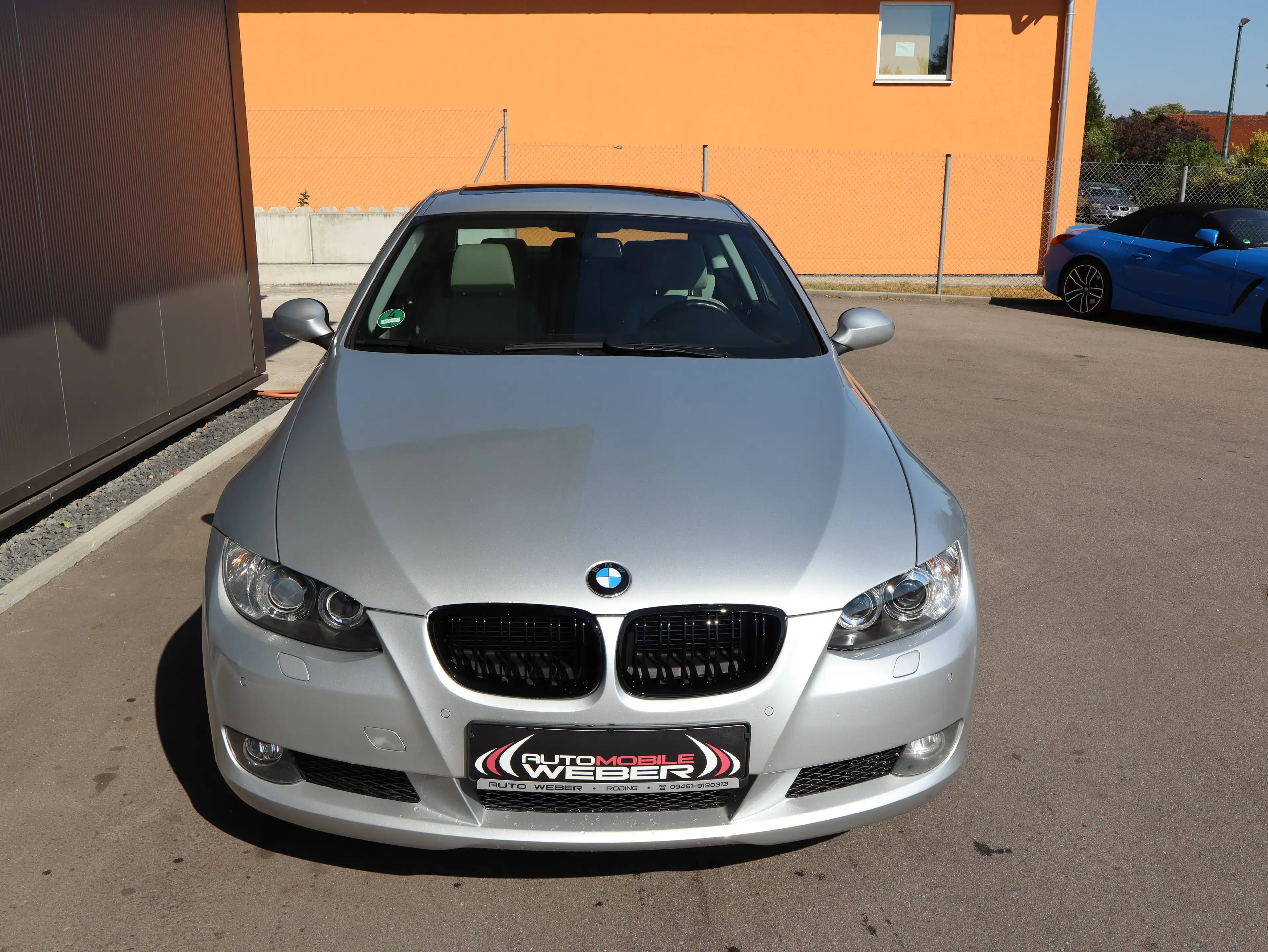 BMW 325 i Coupe *LEDER*XENON*EL.GLASSCHIEBEDACH*SHZ* — photo 8