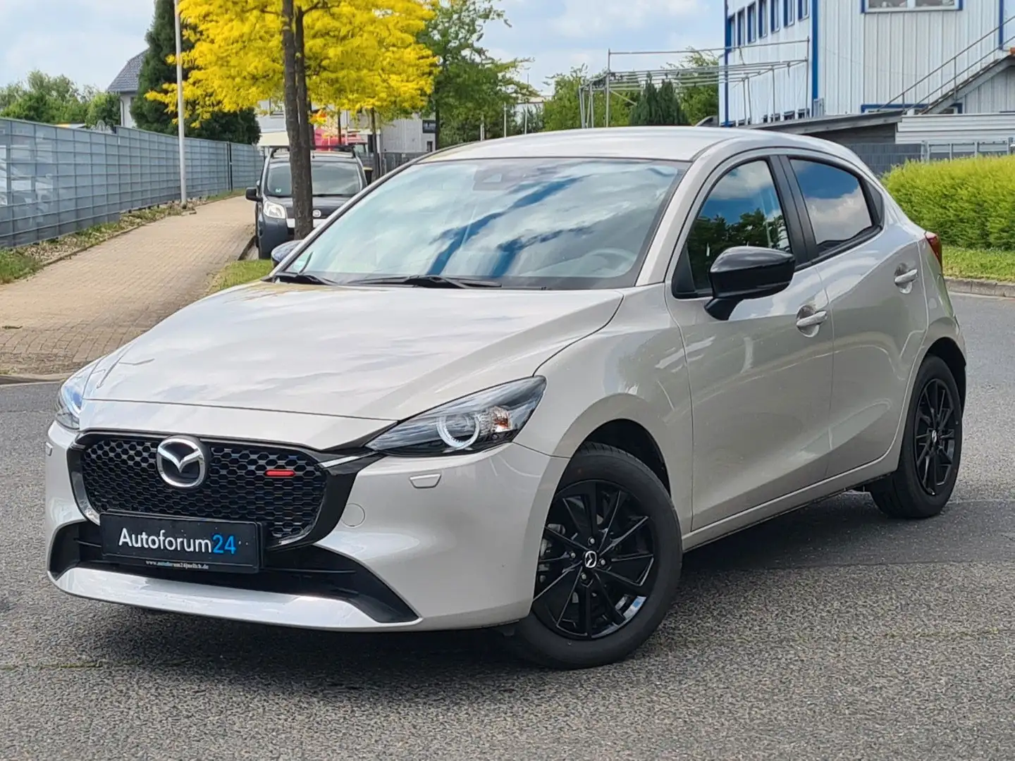 Mazda 2 Lim. Homura*1.Hand*CarPlay*LHZ*RFK*SHZ*1-Hand* Gris - 1