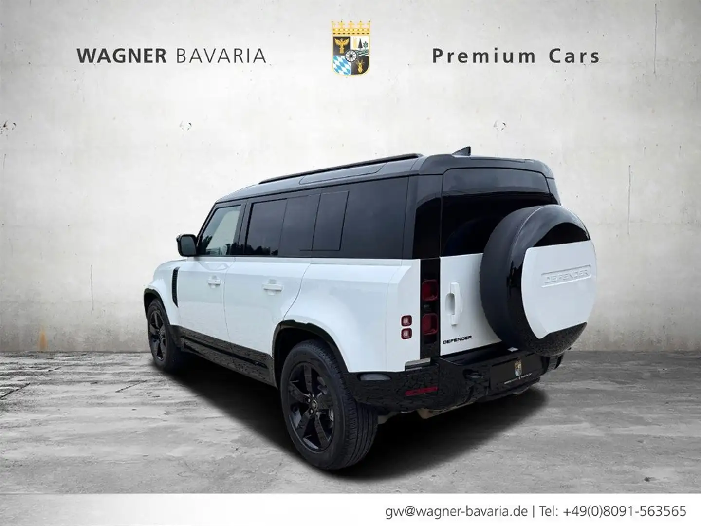 Land Rover Defender 3.0 D250 MHEV X-Dynamic SE 110 AHK Pano Weiß - 1
