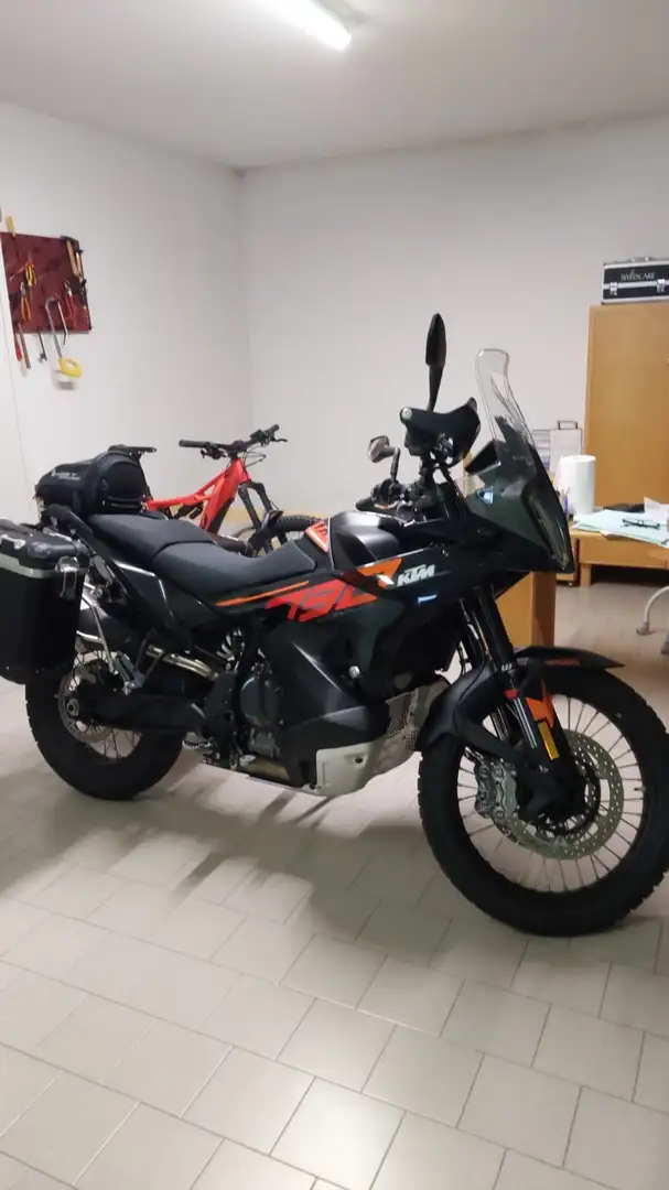 KTM 790 Adventure Negru - 1