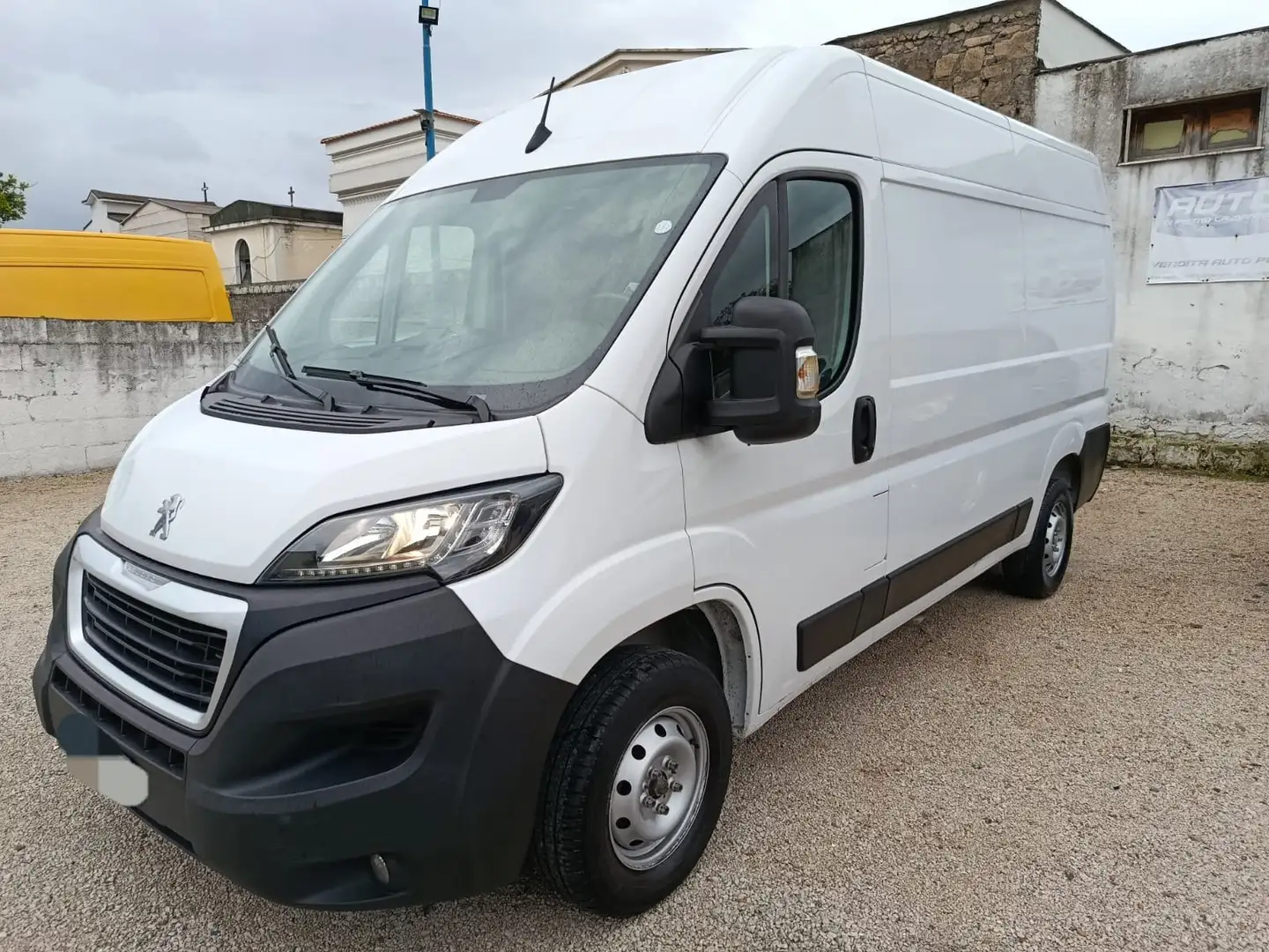 Peugeot Boxer Wit - 2