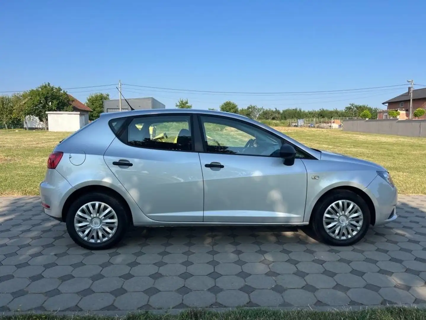 SEAT Ibiza 1.0i Latino 2 - 2