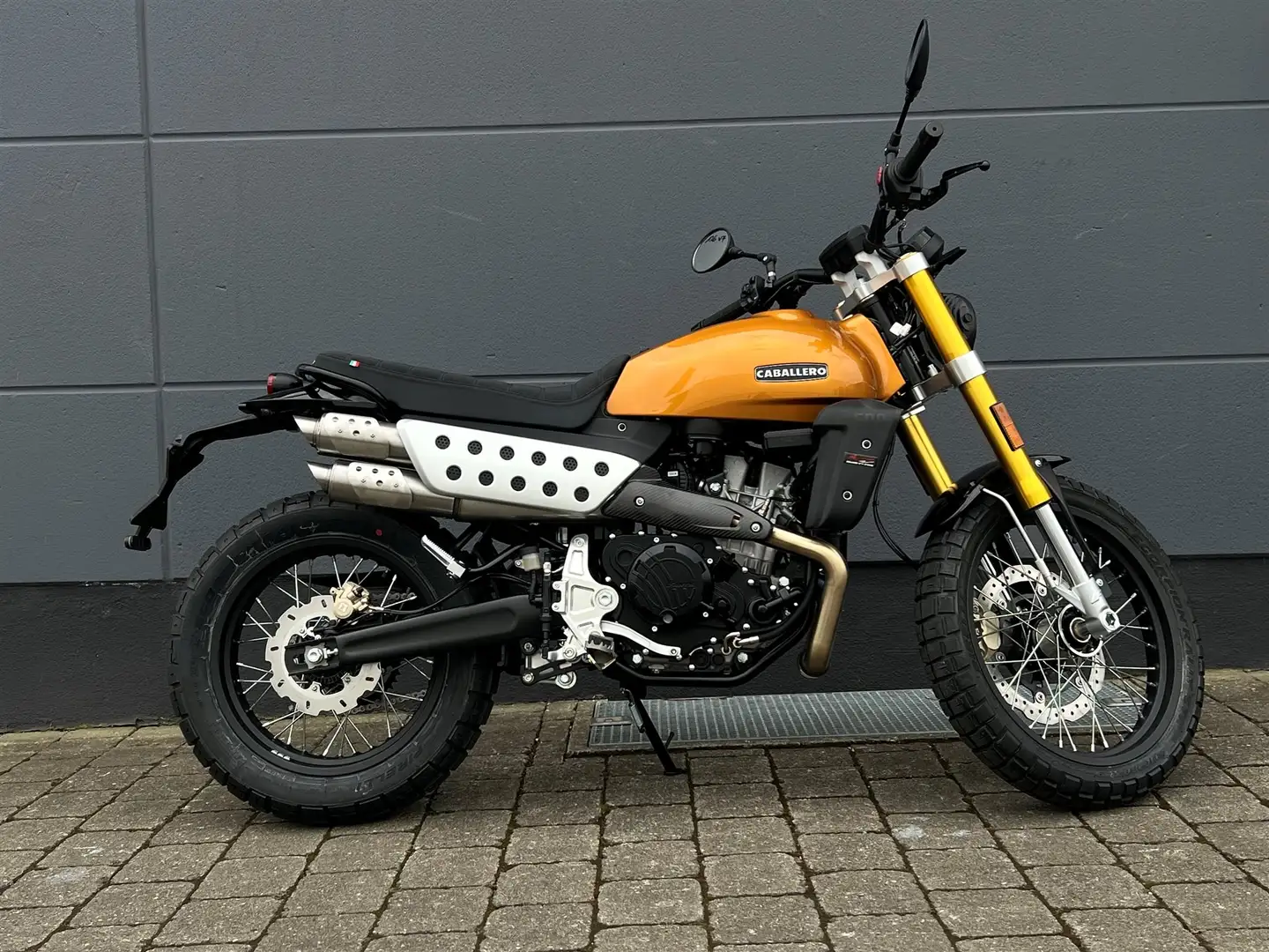 Fantic Caballero 500 Modell 2025!!! Orange - 1