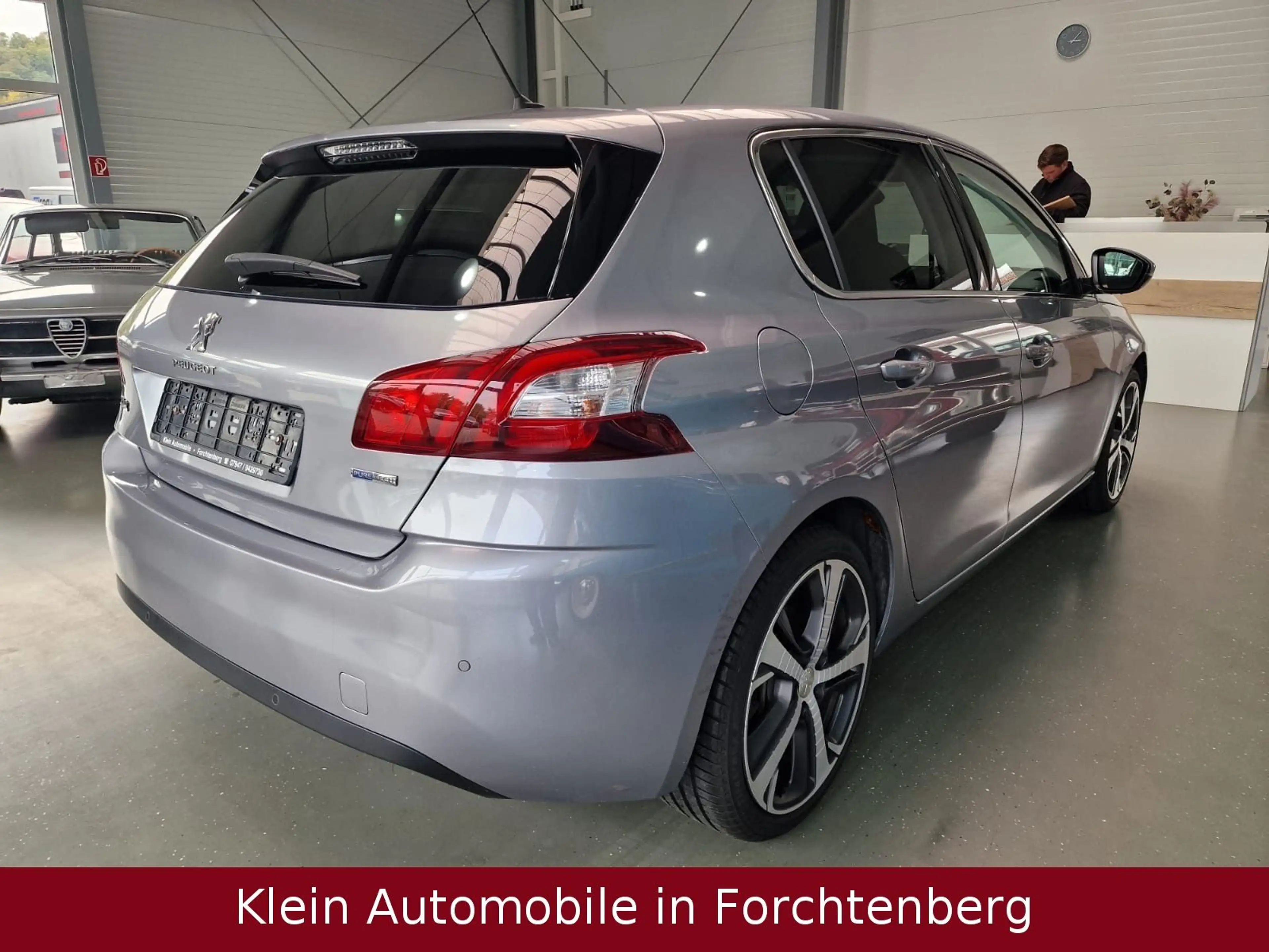 Peugeot 308 Aut. Allure Navi LED Kamera Tempomat 2.-Hand — photo 7