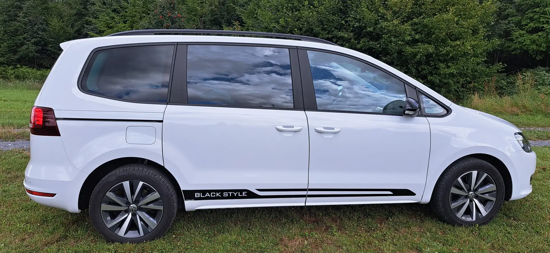 Volkswagen Sharan Sharan 2.0 TDI DSG Comfortline Black Style Blanc - 1