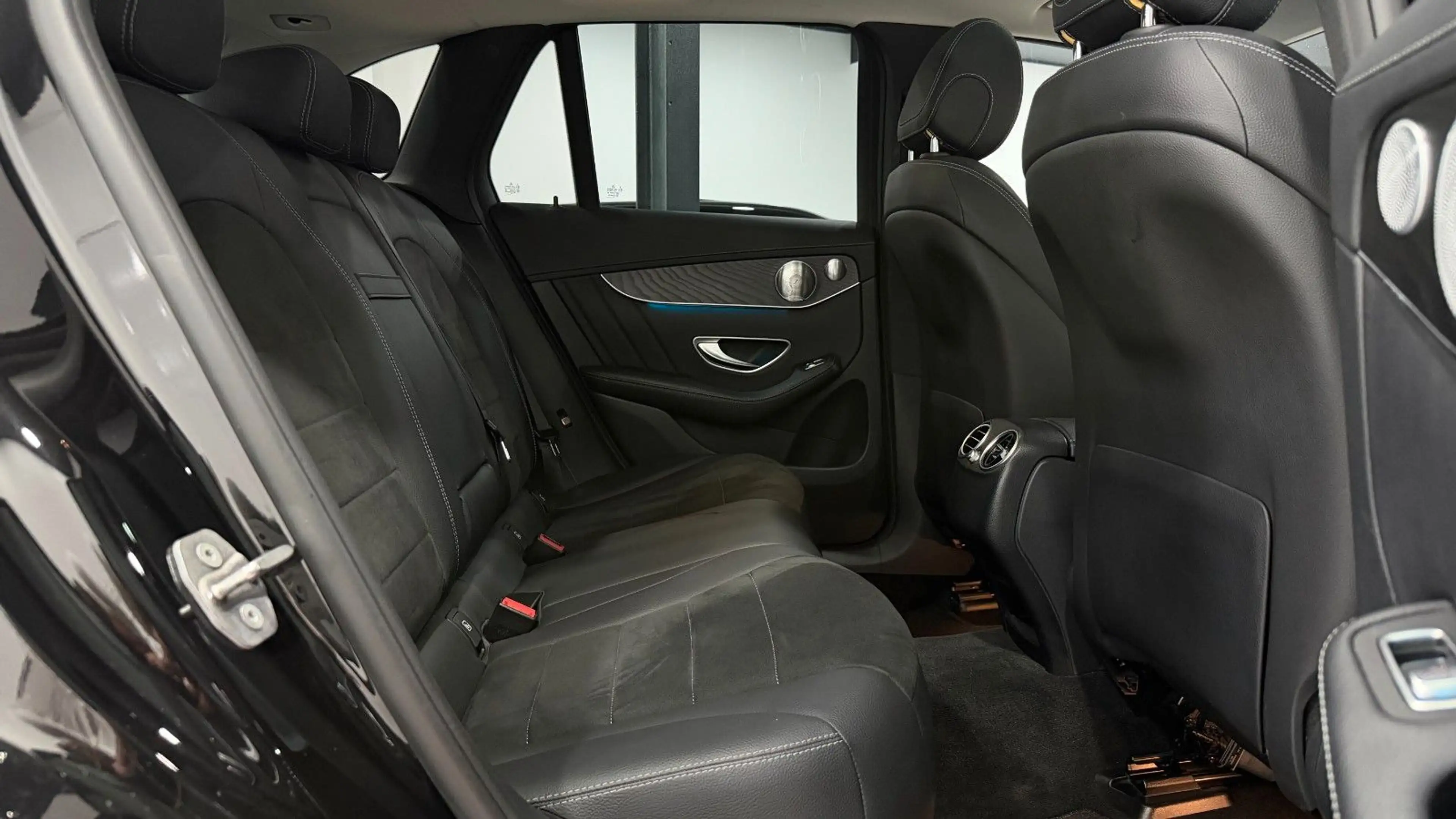 Mercedes-Benz GLC 350 d 4Matic AMG/Pano/HuD/360°/Burmester/20" — photo 10