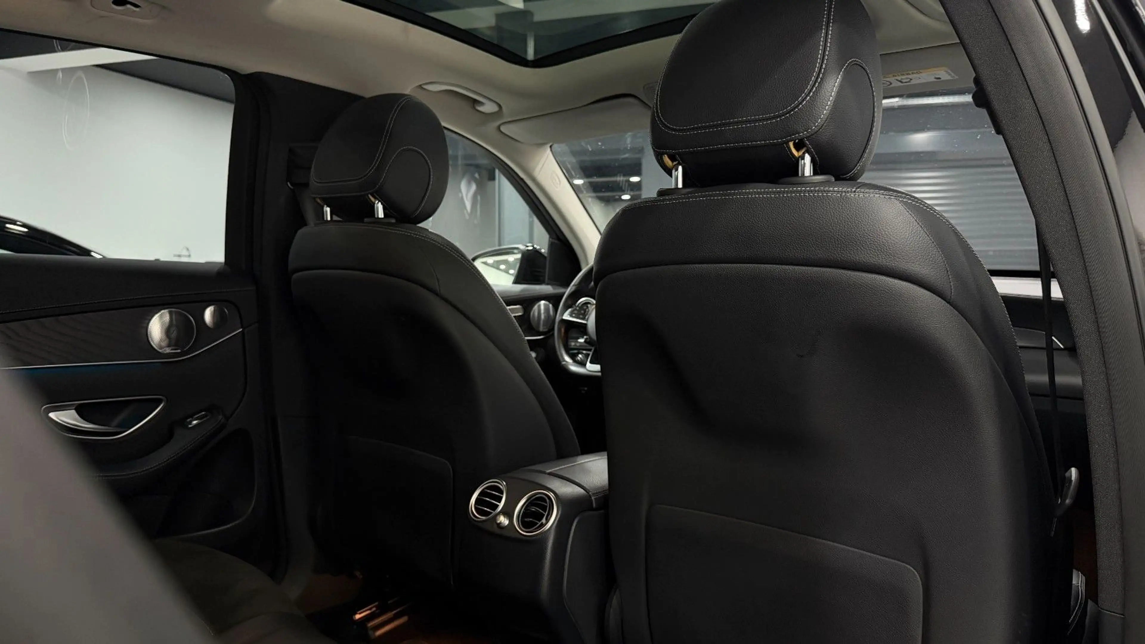 Mercedes-Benz GLC 350 d 4Matic AMG/Pano/HuD/360°/Burmester/20" — photo 11