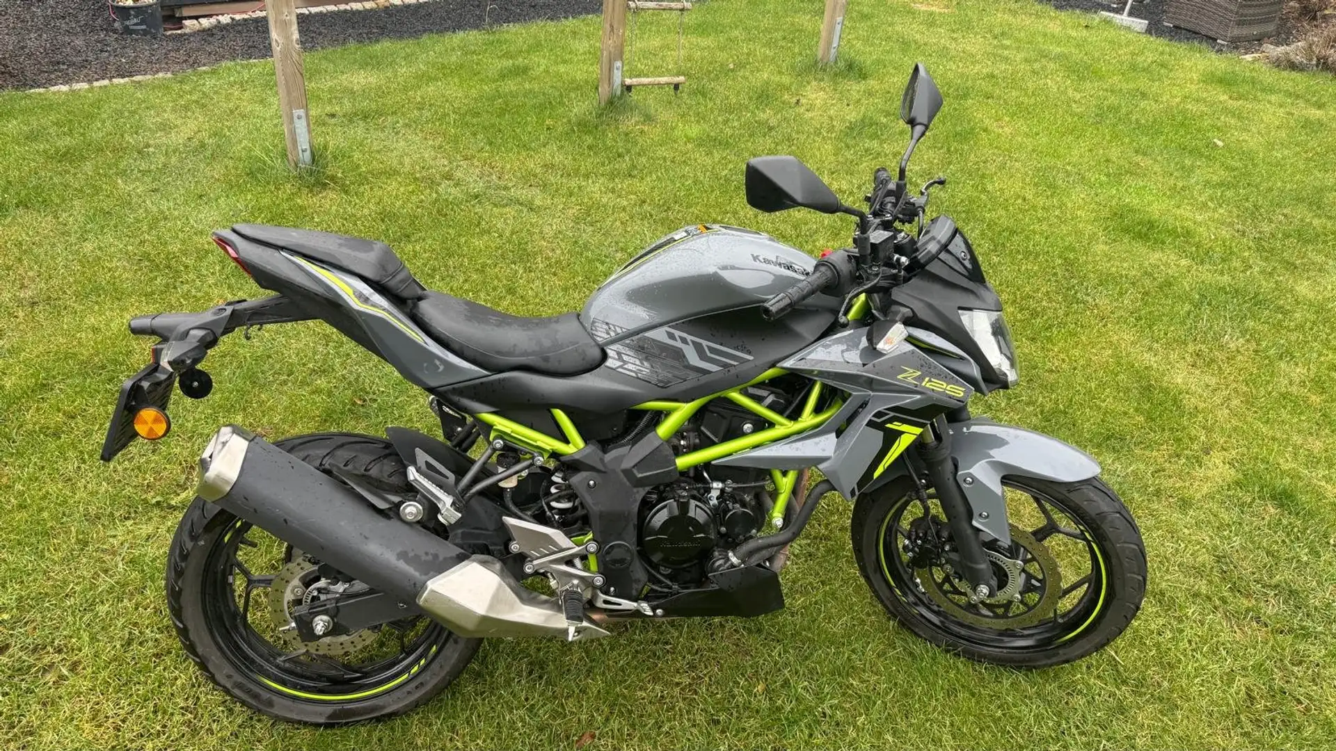 Kawasaki Z 125 BR125L Vert - 1