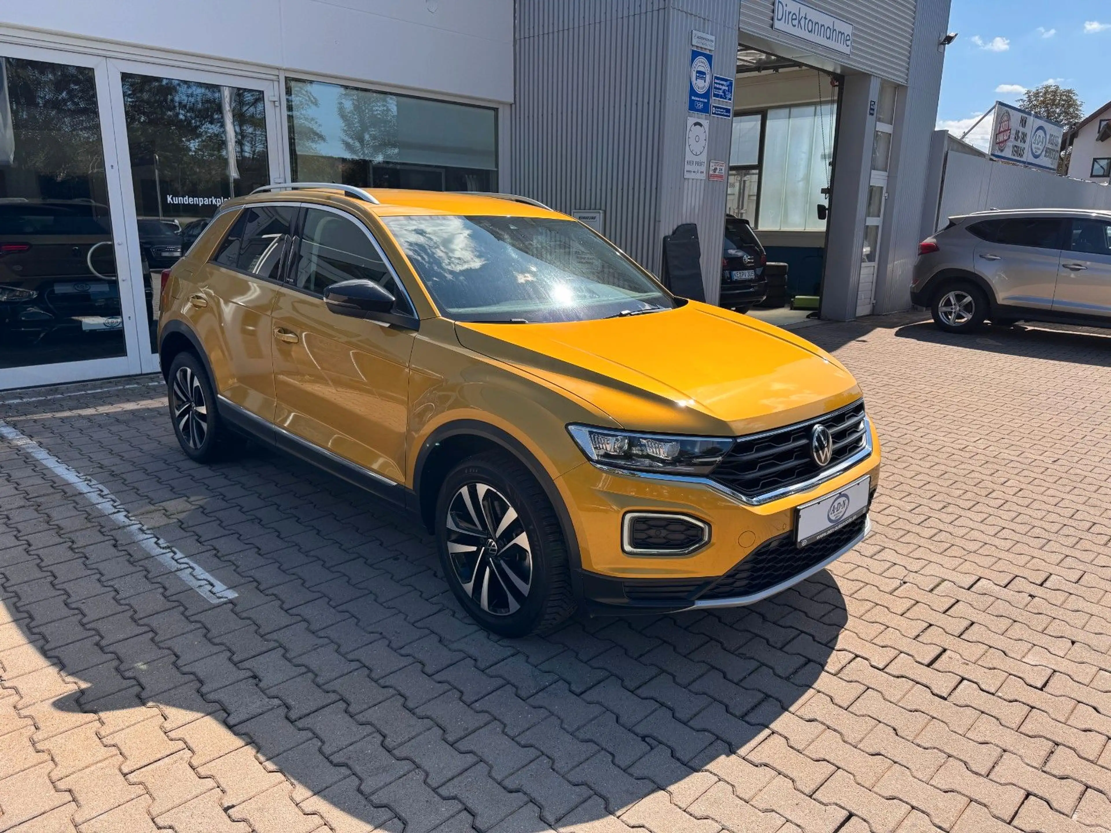 Volkswagen T-Roc United 2.0 TDI DSG *Virtual* Navi*Kamera* — photo 5