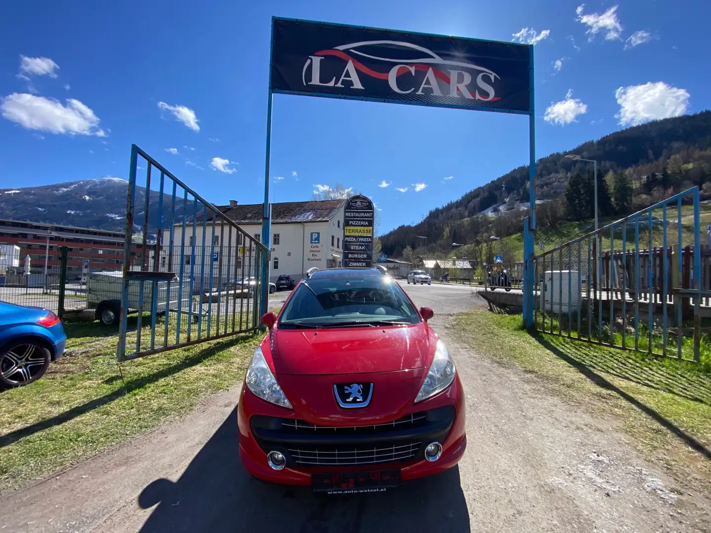 Peugeot 207 SW Trendy 1,6 16V VTi Rojo - 2