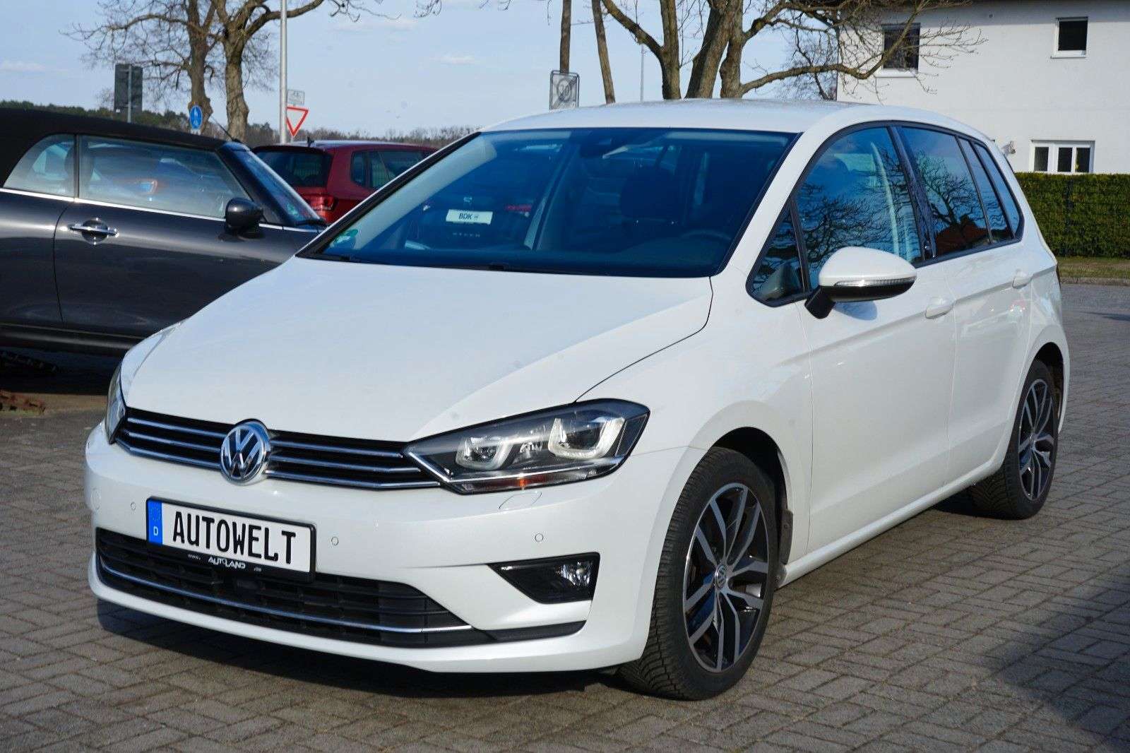 Second hand Volkswagen Golf Sportsvan 1.4