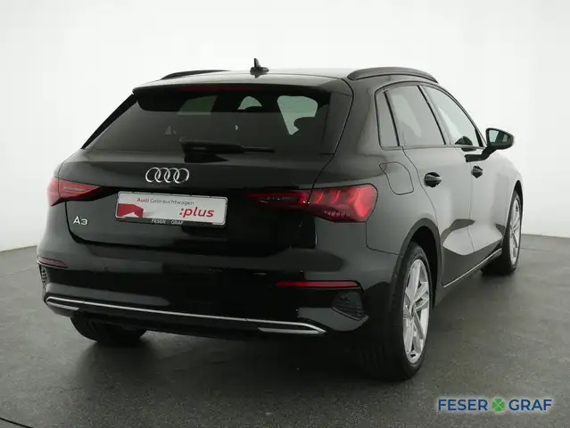 Audi A3 view 4