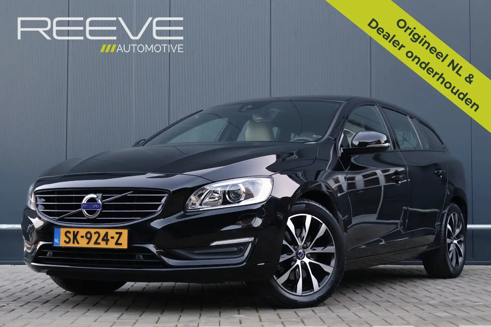 Volvo V60 1.5 T3 Polar+ Dynamic Automaat | Leer | Afn. Trekh Noir - 1