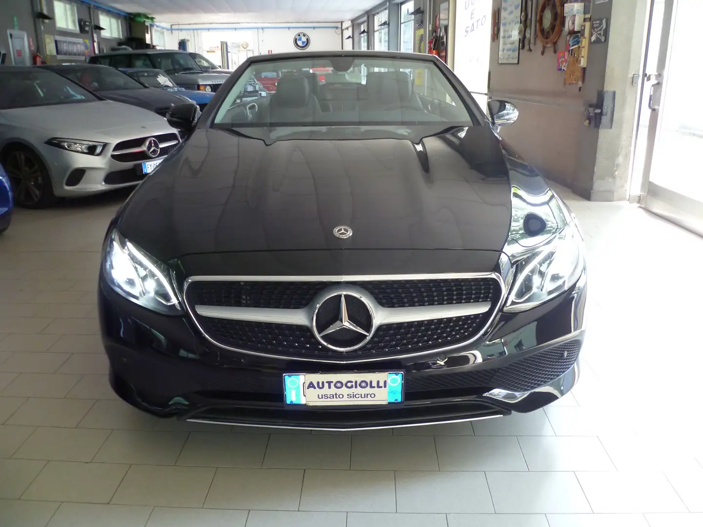 Mercedes-Benz E 220 d Cabrio automatica - TAGLIANDATA Schwarz - 1