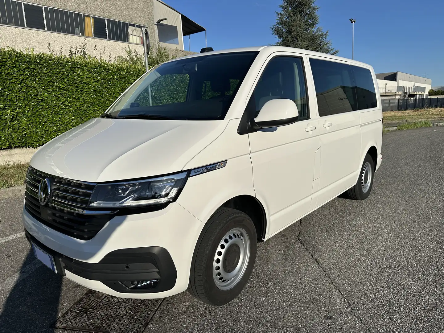Volkswagen T6.1 Caravelle caravelle t6.1 4motion automatico acc - 1