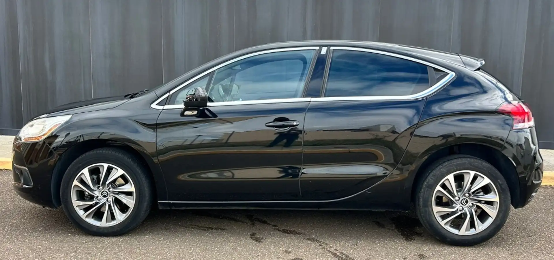 Citroen DS4 1.6 THP Style CMP Noir - 2