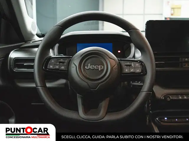Jeep Avenger view 8