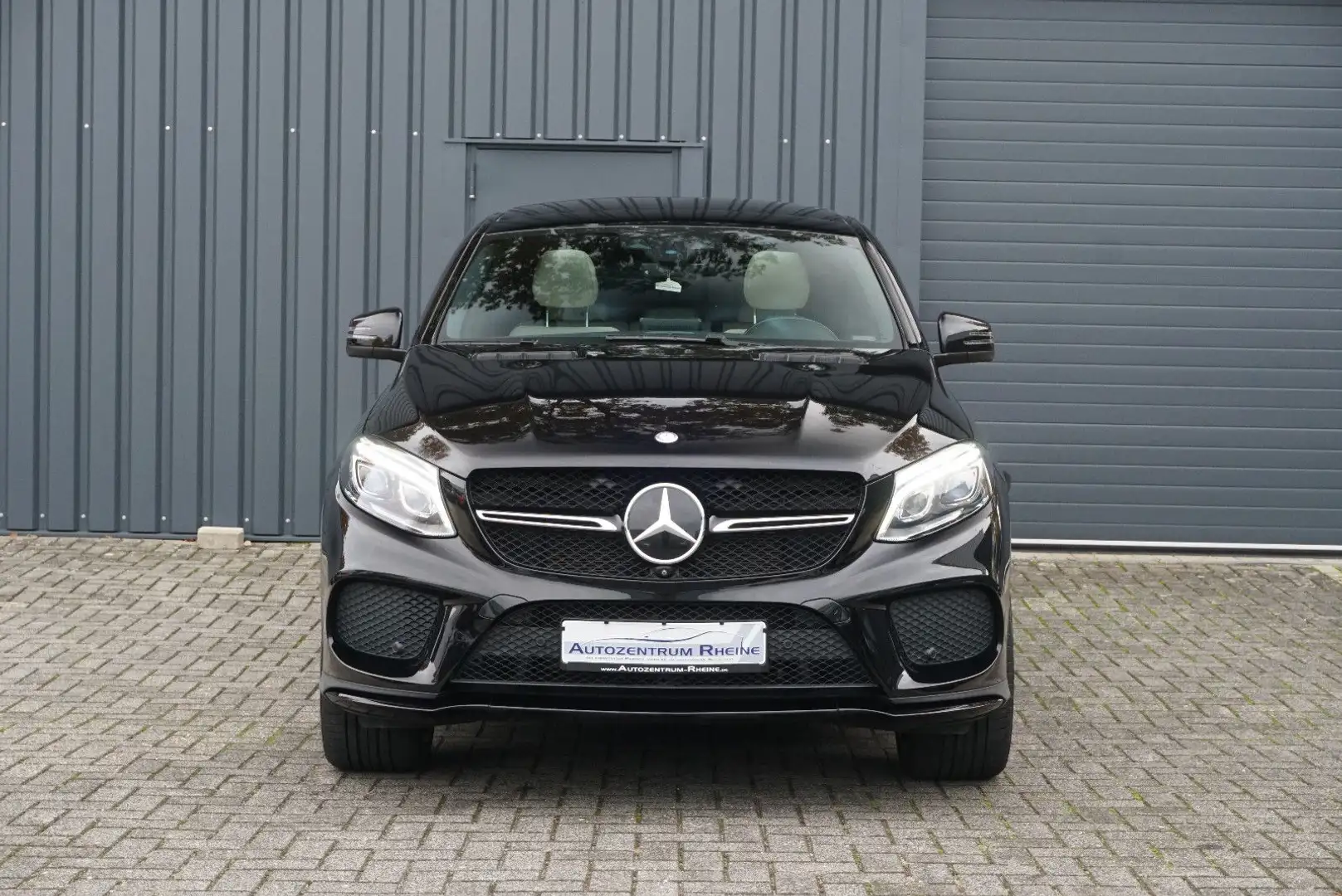 Mercedes-Benz GLE 43 AMG 4M Design Night PANO ACC 360° Keyless Schwarz - 2
