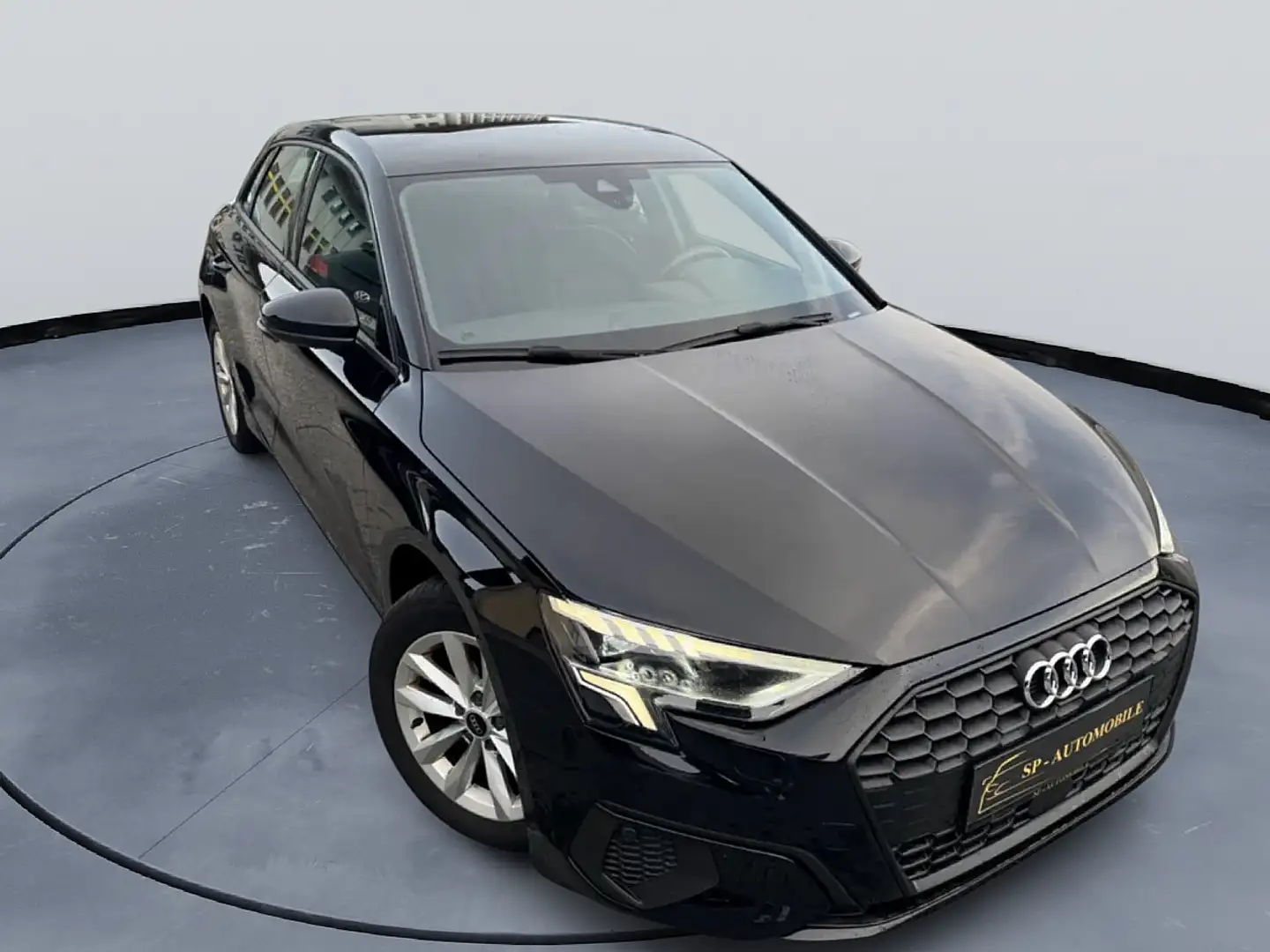 Audi A3 35 TDI S-tronic Schwarz - 2