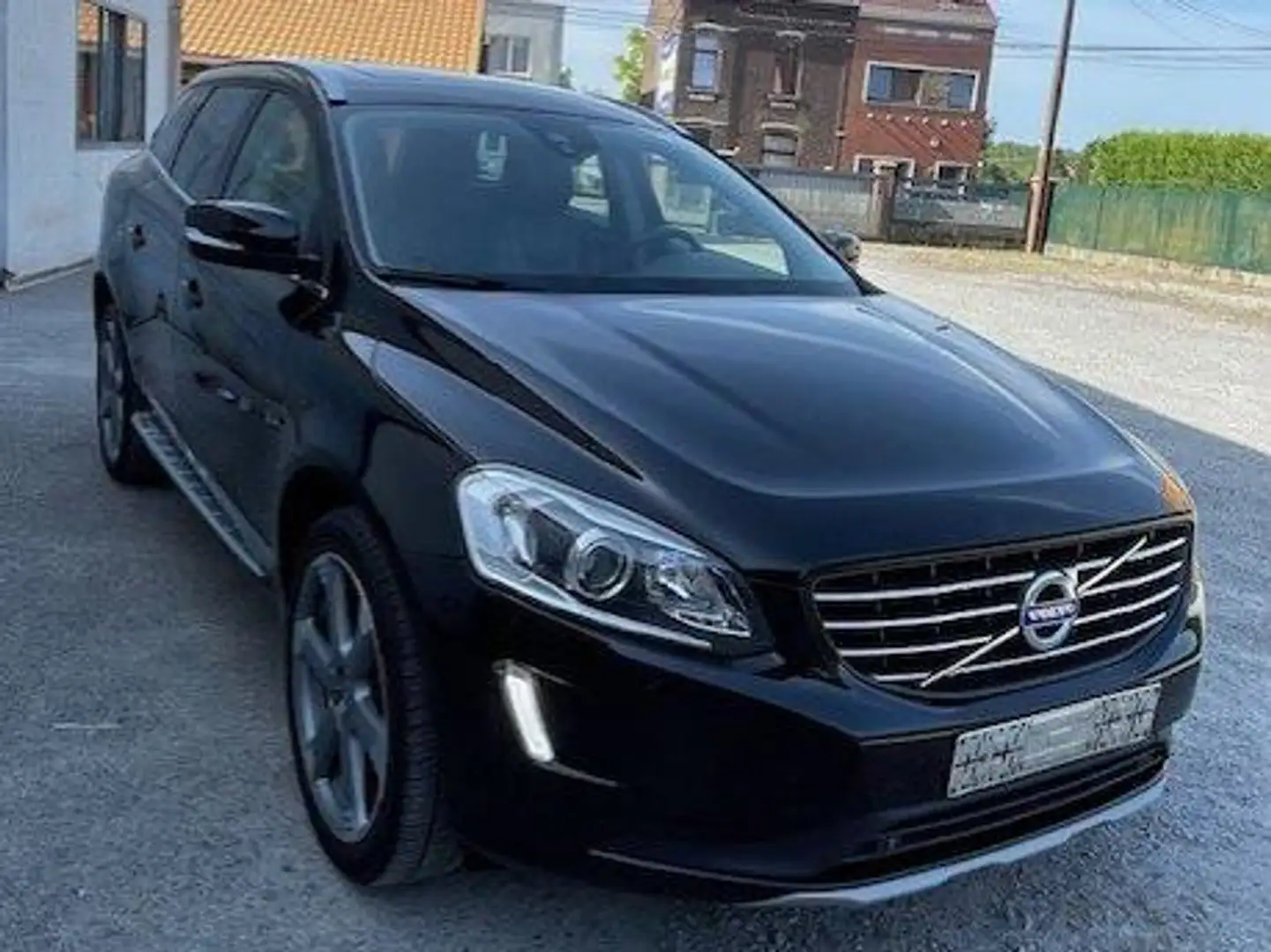 Volvo XC60 XC60 2.4 D5 4WD Ocean Race Geartronic Zwart - 1