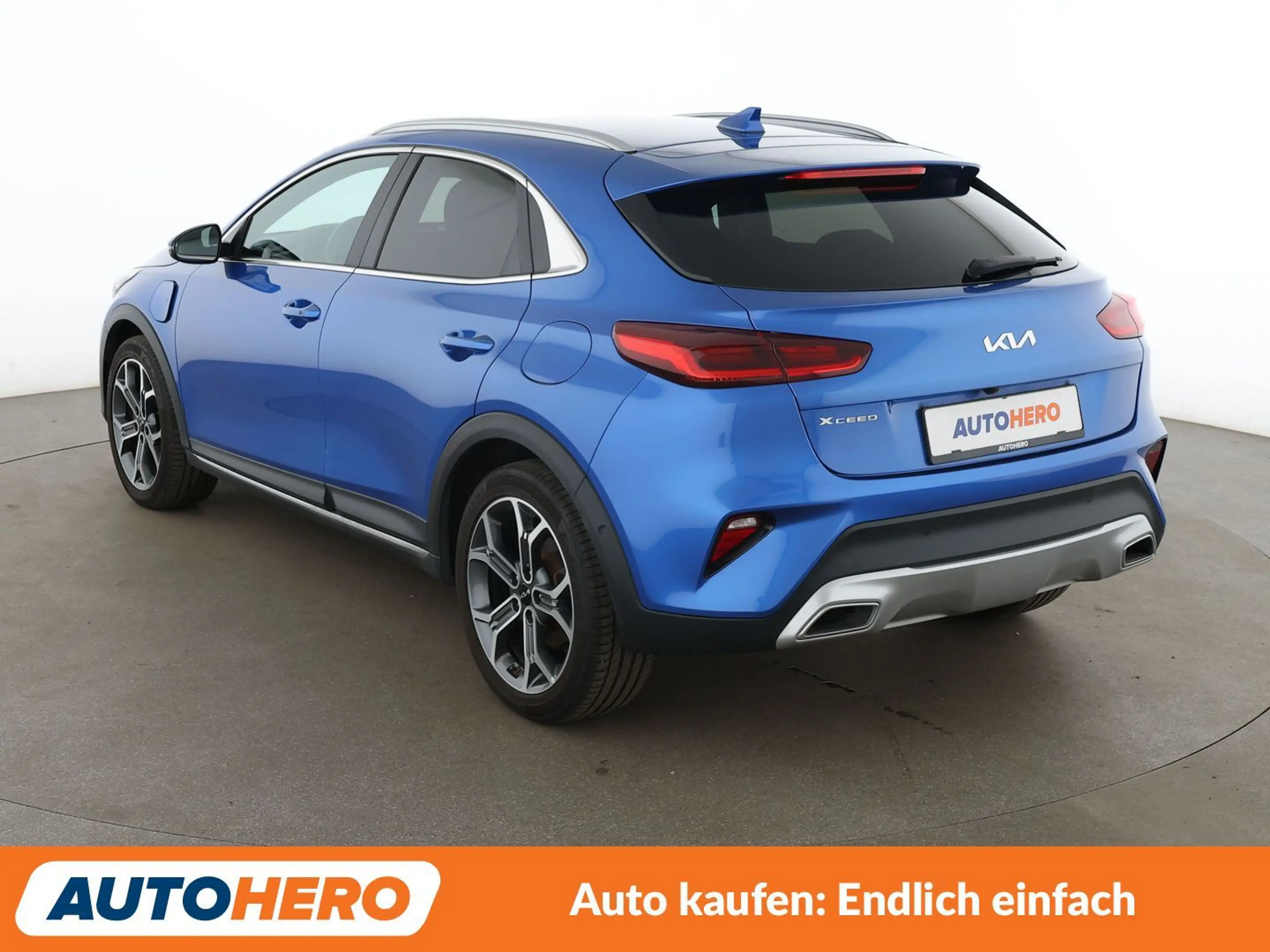 Kia XCeed 1.6 Plug-in Hybrid Vision Aut.*NAVI*ACC*CAM*PDC* — photo 4